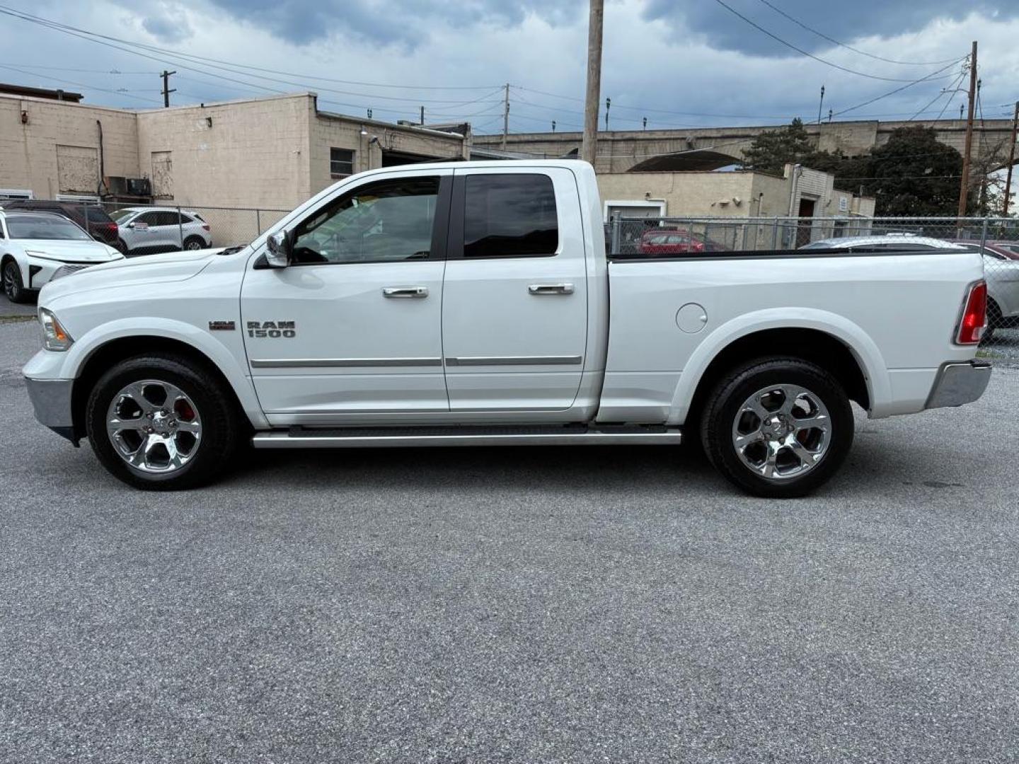 2017 WHITE RAM 1500 LARAMIE (1C6RR7JT4HS) with an 5.7L engine, Automatic transmission, located at 117 North Cameron Street, Harrisburg, PA, 17101, (717) 963-8962, 40.266762, -76.875259 - WE FINANCE!!! MOST vehicles are available for financing. Good Credit/ Challenged Credit/ No Credit - ALL Trade-Ins Welcomed!!! APPLY ONLINE or CALL us TODAY Please call us to discuss your cash and/or financing options. Thanks for checking our inventory! We're here to help. - Photo#1