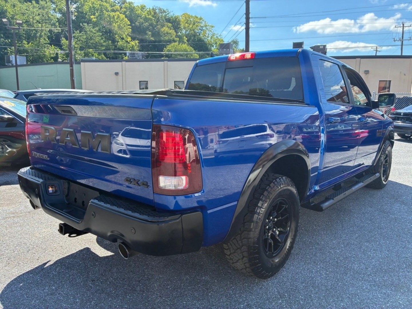 2017 BLUE RAM 1500 REBEL (1C6RR7YT5HS) with an 5.7L engine, Automatic transmission, located at 117 North Cameron Street, Harrisburg, PA, 17101, (717) 963-8962, 40.266762, -76.875259 - WE FINANCE!!! MOST vehicles are available for financing. Good Credit/ Challenged Credit/ No Credit - ALL Trade-Ins Welcomed!!! APPLY ONLINE or CALL us TODAY Please call us to discuss your cash and/or financing options. Thanks for checking our inventory! We're here to help.- Photo#4