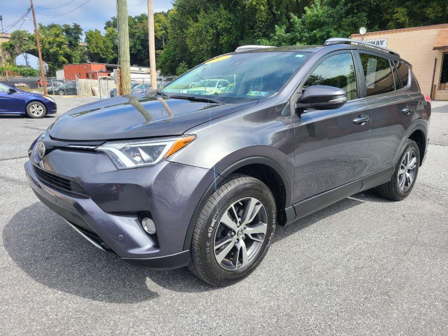 2017 GRAY TOYOTA RAV4 XLE (JTMRFREV2HJ) with an 2.5L engine, Automatic transmission, located at 7981 Paxton Street, Harrisburg, PA, 17111, (717) 561-2926, 40.261490, -76.749229 - WE FINANCE!!! Good Credit/ Bad Credit/ No Credit - ALL Trade-Ins Welcomed!!! ***Guaranteed Credit Approval*** APPLY ONLINE or CALL us TODAY ;) Internet Prices and Marketplace Prices are SPECIAL discounted ***CASH DEALS*** Retail Prices are higher. Please call us to discuss your cash and finan - Photo#0