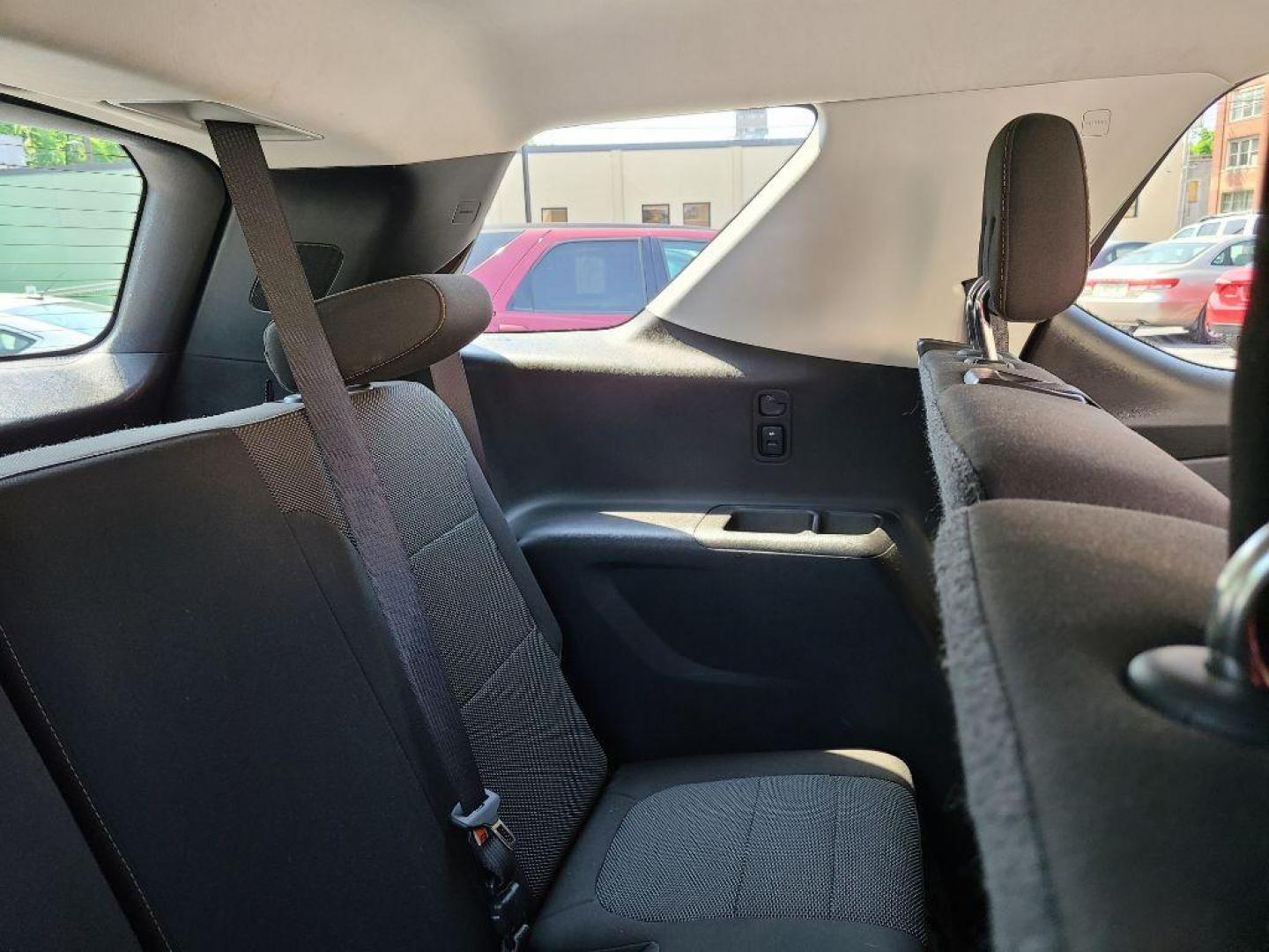 2018 WHITE CHEVROLET TRAVERSE LS (1GNERFKW1JJ) with an 3.6L engine, Automatic transmission, located at 117 North Cameron Street, Harrisburg, PA, 17101, (717) 963-8962, 40.266762, -76.875259 - WE FINANCE!!! Good Credit/ Bad Credit/ No Credit - ALL Trade-Ins Welcomed!!! ***Guaranteed Credit Approval*** APPLY ONLINE or CALL us TODAY ;) Internet Prices and Marketplace Prices are SPECIAL discounted ***CASH DEALS*** Retail Prices are higher. Please call us to discuss your cash and finan - Photo#10