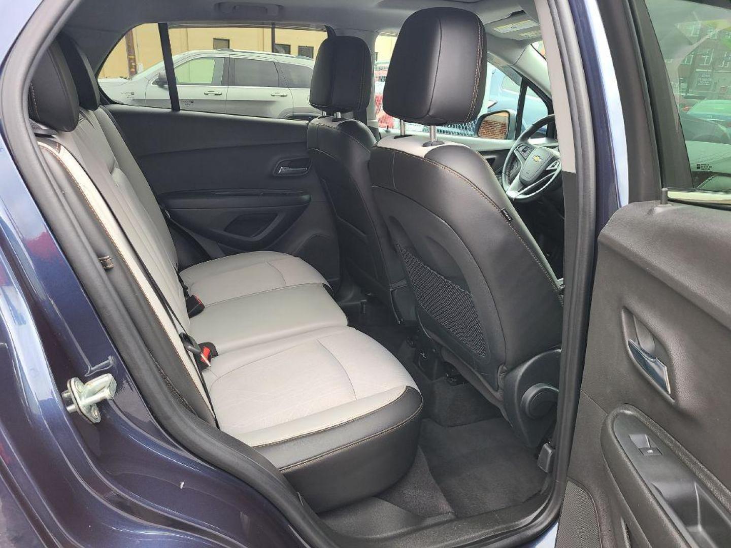 2018 BLUE CHEVROLET TRAX 1LT (3GNCJPSB0JL) with an 1.4L engine, Automatic transmission, located at 7981 Paxton Street, Harrisburg, PA, 17111, (717) 561-2926, 40.261490, -76.749229 - WE FINANCE!!! Good Credit/ Bad Credit/ No Credit - ALL Trade-Ins Welcomed!!! ***Guaranteed Credit Approval*** APPLY ONLINE or CALL us TODAY ;) Internet Prices and Marketplace Prices are SPECIAL discounted ***CASH DEALS*** Retail Prices are higher. Please call us to discuss your cash and finan - Photo#14