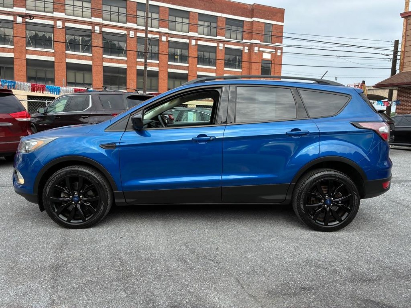 2018 BLUE FORD ESCAPE SE (1FMCU9GD9JU) with an 1.5L engine, Automatic transmission, located at 117 North Cameron Street, Harrisburg, PA, 17101, (717) 963-8962, 40.266762, -76.875259 - WE FINANCE!!! MOST vehicles are available for financing. Good Credit/ Challenged Credit/ No Credit - ALL Trade-Ins Welcomed!!! APPLY ONLINE or CALL us TODAY Please call us to discuss your cash and/or financing options. Thanks for checking our inventory! We're here to help.- Photo#1