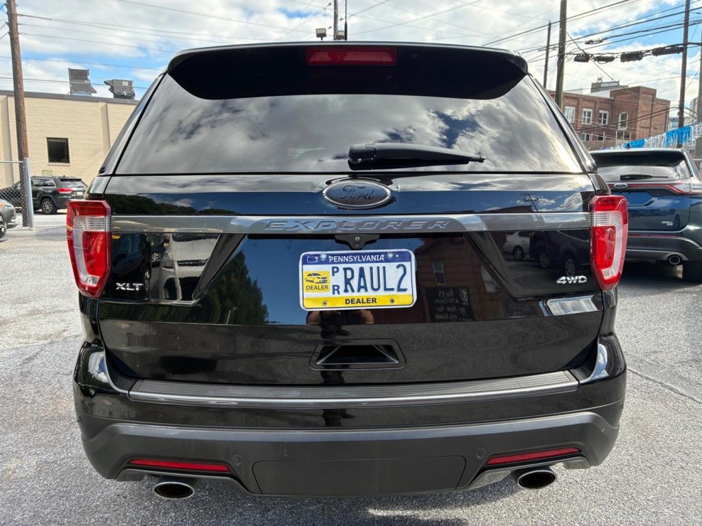 2018 BLACK FORD EXPLORER XLT (1FM5K8D86JG) with an 3.5L engine, Automatic transmission, located at 117 North Cameron Street, Harrisburg, PA, 17101, (717) 963-8962, 40.266762, -76.875259 - WE FINANCE!!! MOST vehicles are available for financing. Good Credit/ Challenged Credit/ No Credit - ALL Trade-Ins Welcomed!!! APPLY ONLINE or CALL us TODAY Please call us to discuss your cash and/or financing options. Thanks for checking our inventory! We're here to help.- Photo#3