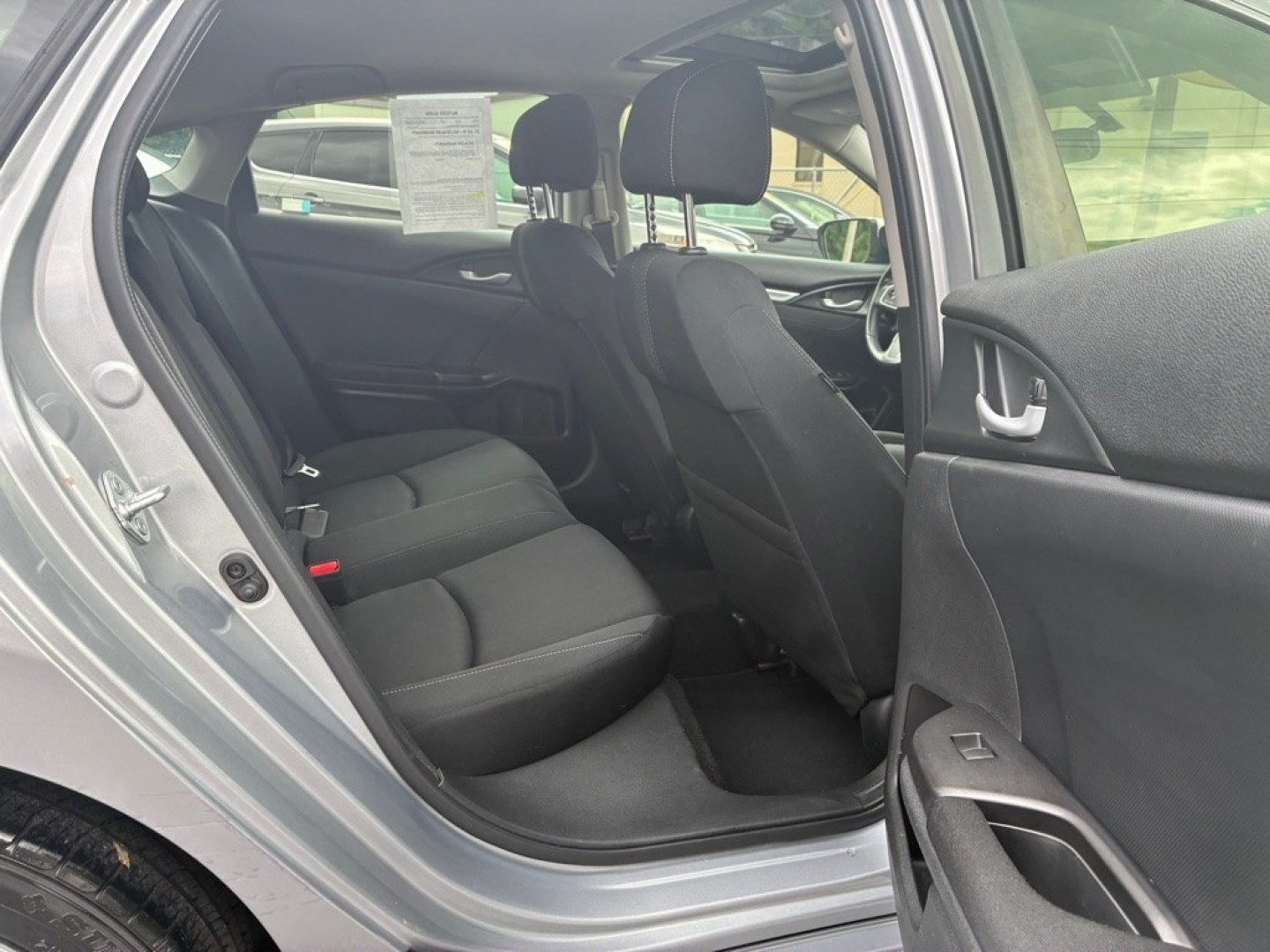 2018 SILVER HONDA CIVIC EX (JHMFC1F32JX) with an 1.5L engine, Continuously Variable transmission, located at 117 North Cameron Street, Harrisburg, PA, 17101, (717) 963-8962, 40.266762, -76.875259 - WE FINANCE!!! MOST vehicles are available for financing. Good Credit/ Challenged Credit/ No Credit - ALL Trade-Ins Welcomed!!! APPLY ONLINE or CALL us TODAY Please call us to discuss your cash and/or financing options. Thanks for checking our inventory! We're here to help.- Photo#9