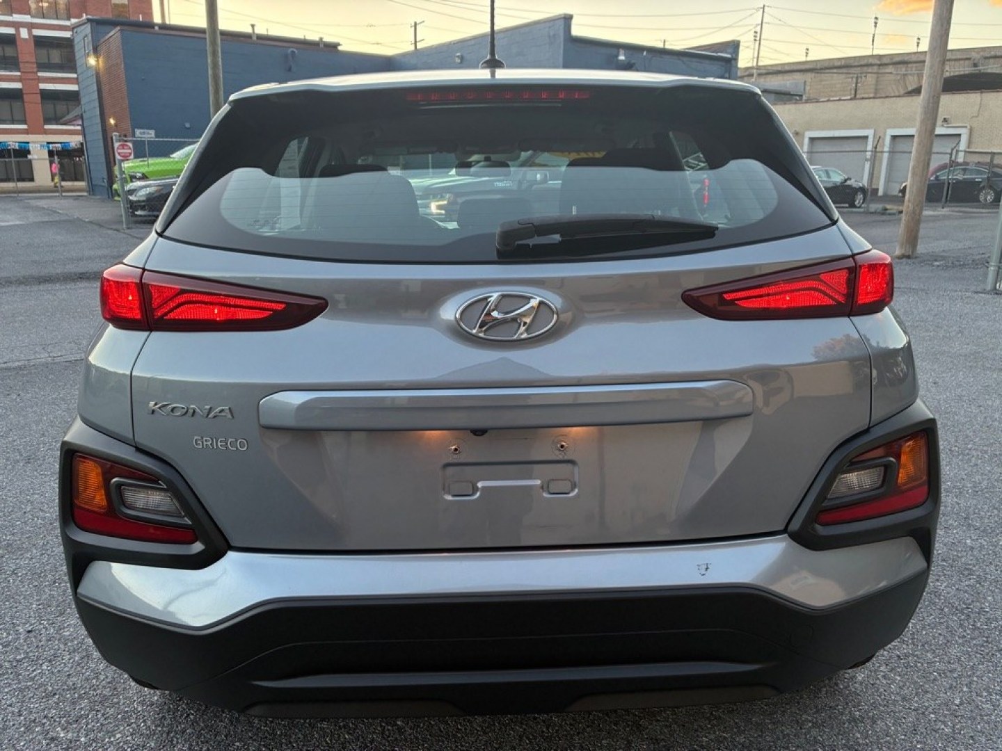 2018 GREY HYUNDAI KONA SE (KM8K12AA6JU) with an 2.0L engine, Automatic transmission, located at 117 North Cameron Street, Harrisburg, PA, 17101, (717) 963-8962, 40.266762, -76.875259 - WE FINANCE!!! MOST vehicles are available for financing. Good Credit/ Challenged Credit/ No Credit - ALL Trade-Ins Welcomed!!! APPLY ONLINE or CALL us TODAY Please call us to discuss your cash and/or financing options. Thanks for checking our inventory! We're here to help.- Photo#3