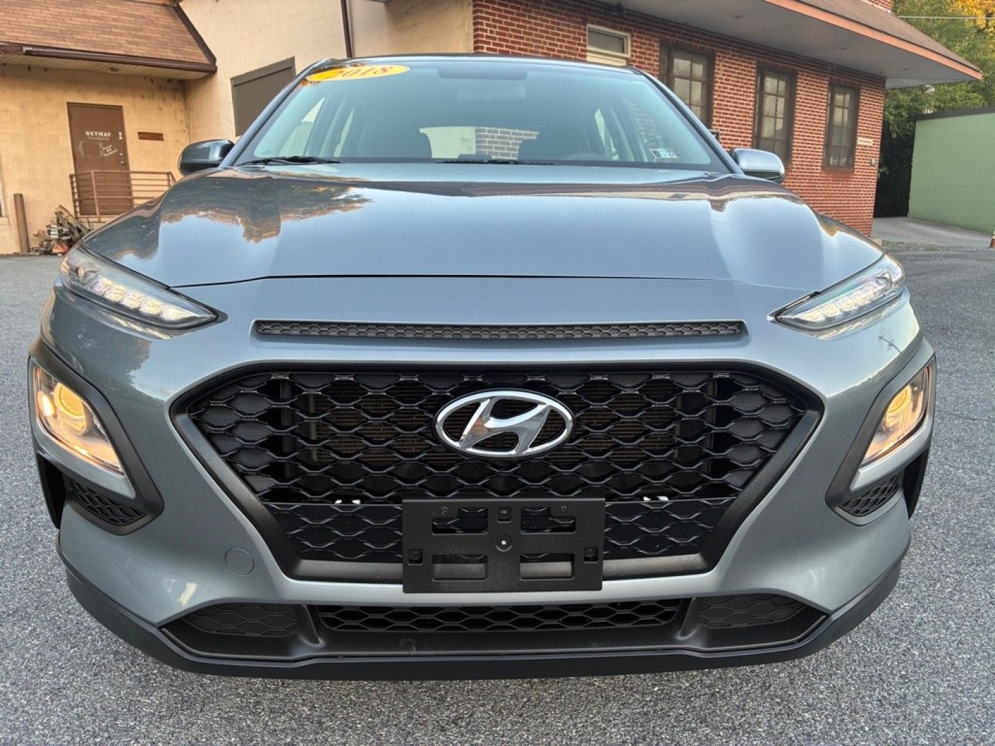 2018 GREY HYUNDAI KONA SE (KM8K12AA6JU) with an 2.0L engine, Automatic transmission, located at 117 North Cameron Street, Harrisburg, PA, 17101, (717) 963-8962, 40.266762, -76.875259 - WE FINANCE!!! MOST vehicles are available for financing. Good Credit/ Challenged Credit/ No Credit - ALL Trade-Ins Welcomed!!! APPLY ONLINE or CALL us TODAY Please call us to discuss your cash and/or financing options. Thanks for checking our inventory! We're here to help.- Photo#7