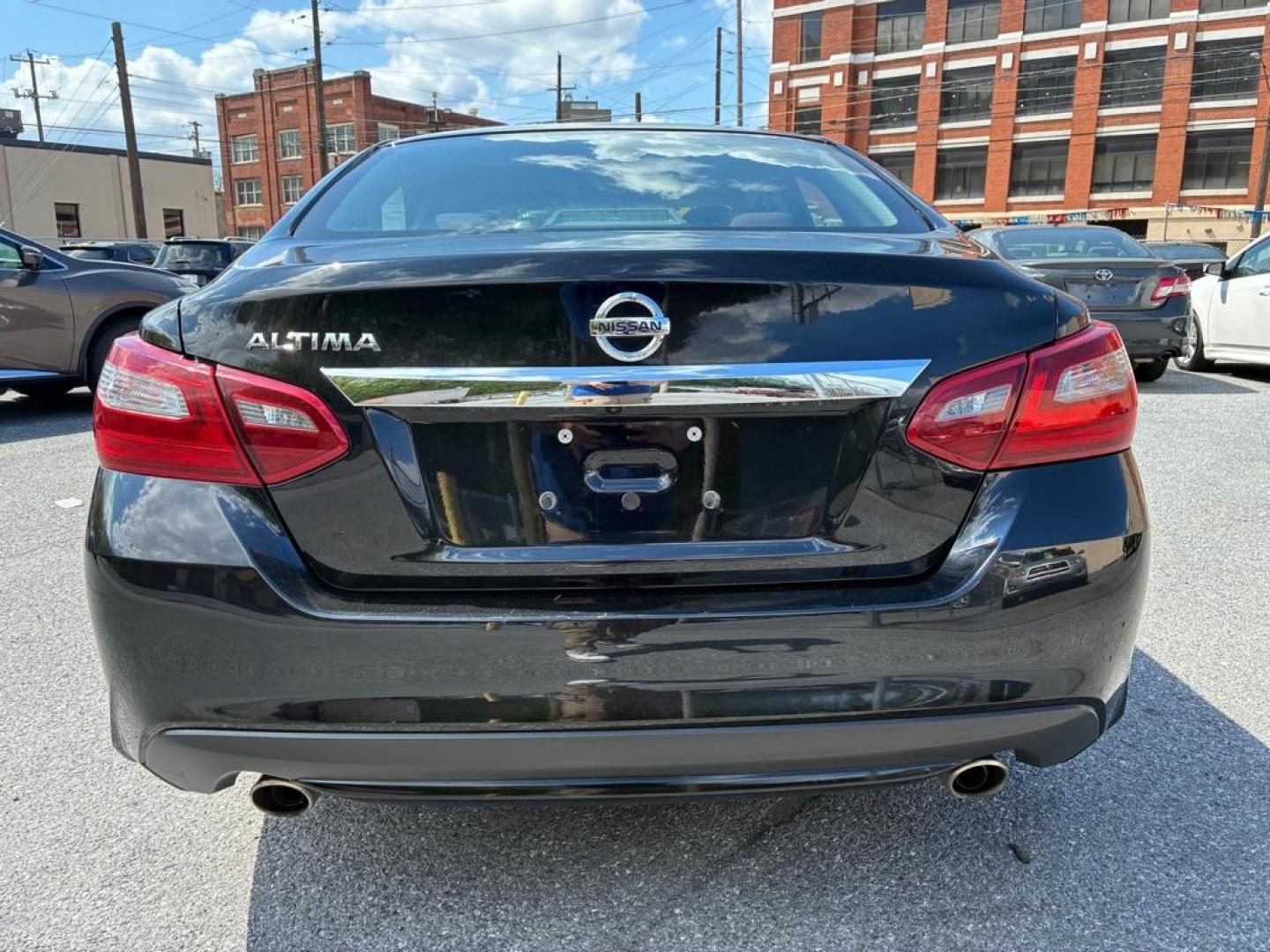 2018 BLACK NISSAN ALTIMA 2.5 (1N4AL3AP5JC) with an 2.5L engine, Continuously Variable transmission, located at 117 North Cameron Street, Harrisburg, PA, 17101, (717) 963-8962, 40.266762, -76.875259 - WE FINANCE!!! MOST vehicles are available for financing. Good Credit/ Challenged Credit/ No Credit - ALL Trade-Ins Welcomed!!! APPLY ONLINE or CALL us TODAY Please call us to discuss your cash and/or financing options. Thanks for checking our inventory! We're here to help. - Photo#3