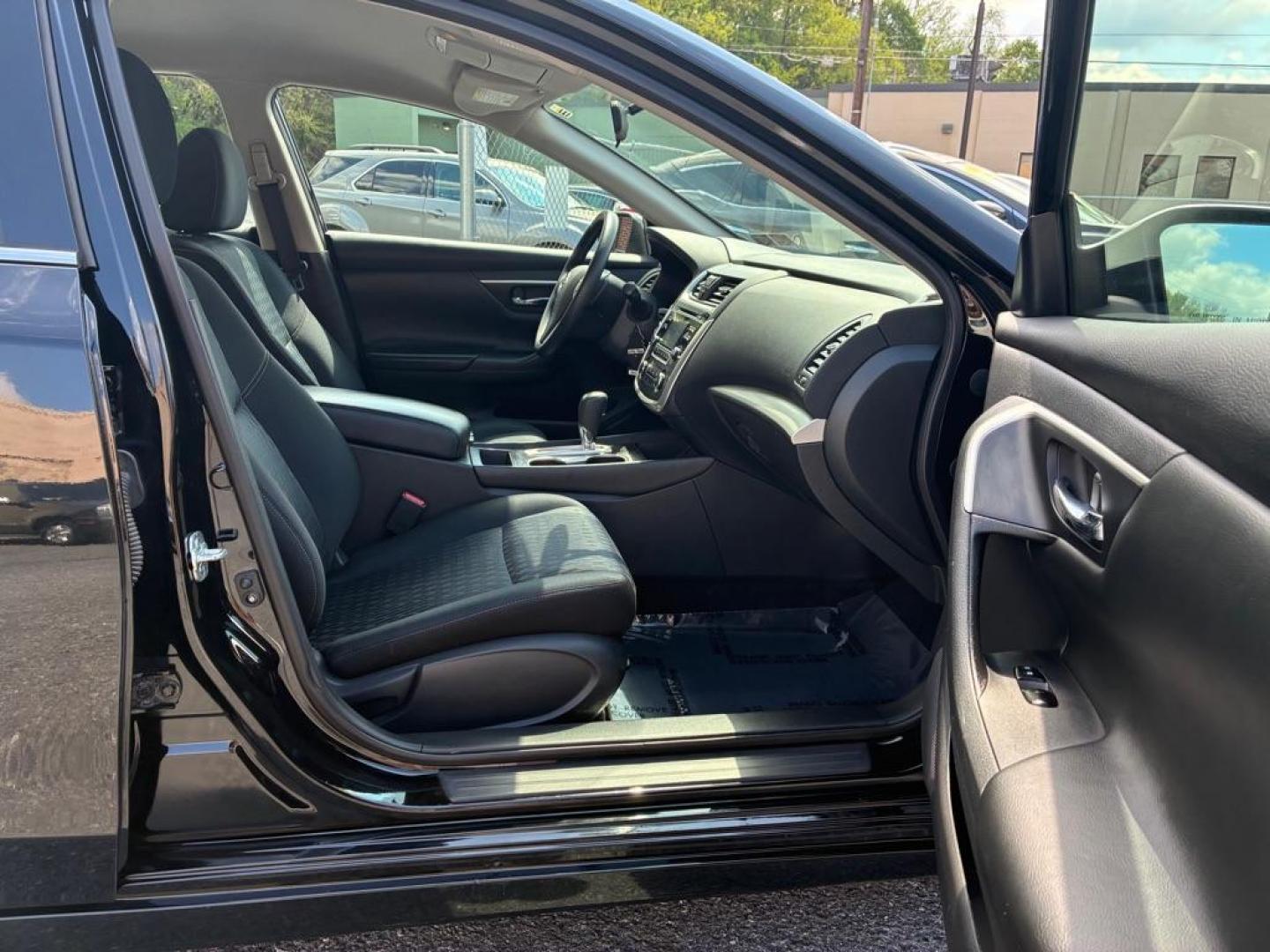 2018 BLACK NISSAN ALTIMA 2.5 (1N4AL3AP5JC) with an 2.5L engine, Continuously Variable transmission, located at 117 North Cameron Street, Harrisburg, PA, 17101, (717) 963-8962, 40.266762, -76.875259 - WE FINANCE!!! MOST vehicles are available for financing. Good Credit/ Challenged Credit/ No Credit - ALL Trade-Ins Welcomed!!! APPLY ONLINE or CALL us TODAY Please call us to discuss your cash and/or financing options. Thanks for checking our inventory! We're here to help. - Photo#9