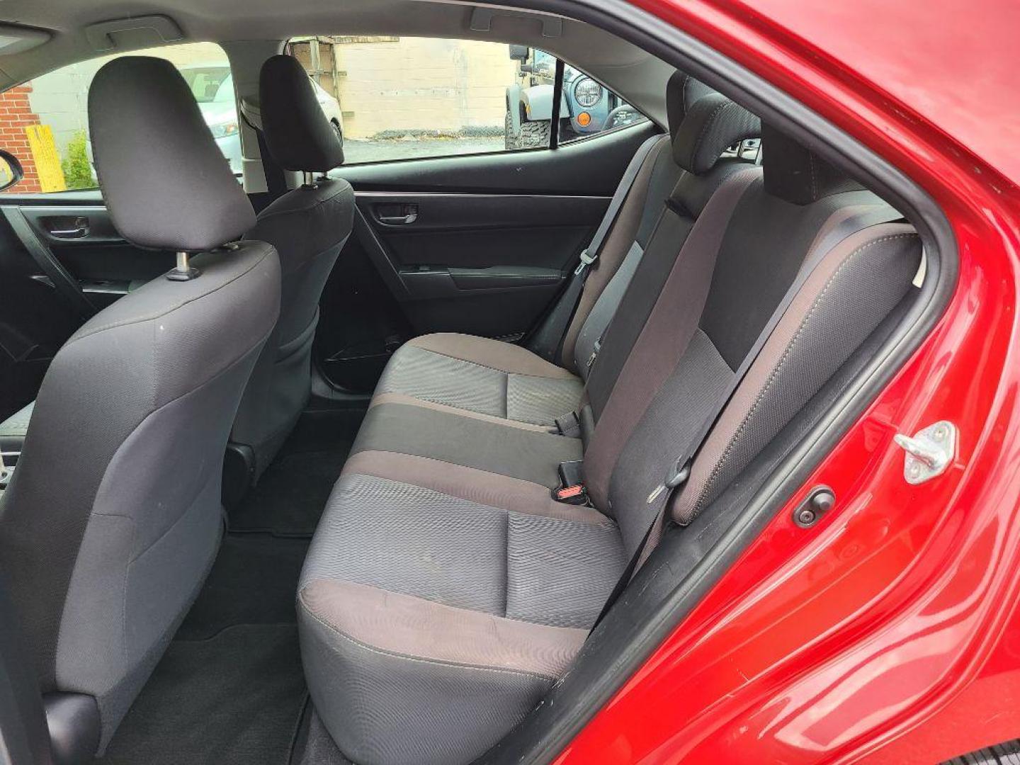 2018 RED TOYOTA COROLLA LE (2T1BURHE5JC) with an 1.8L engine, Continuously Variable transmission, located at 117 North Cameron Street, Harrisburg, PA, 17101, (717) 963-8962, 40.266762, -76.875259 - WE FINANCE!!! Good Credit/ Bad Credit/ No Credit - ALL Trade-Ins Welcomed!!! ***Guaranteed Credit Approval*** APPLY ONLINE or CALL us TODAY ;) Internet Prices and Marketplace Prices are SPECIAL discounted ***CASH DEALS*** Retail Prices are higher. Please call us to discuss your cash and finan - Photo#12