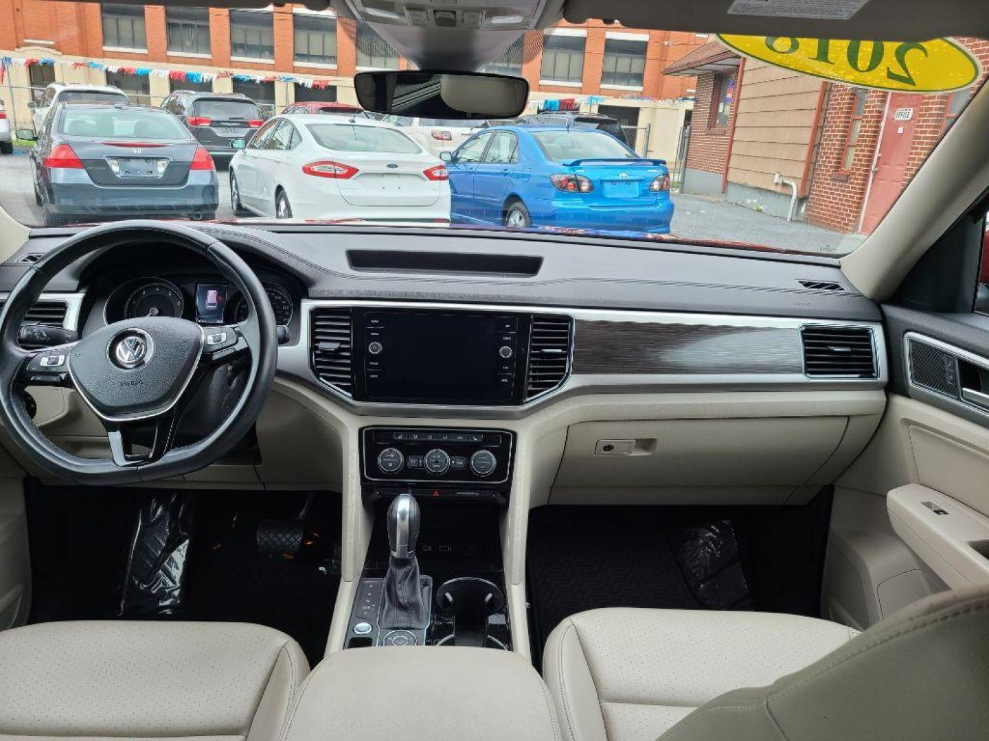 2018 BLUE VOLKSWAGEN ATLAS SEL (1V2MR2CA0JC) with an 3.6L engine, Automatic transmission, located at 117 North Cameron Street, Harrisburg, PA, 17101, (717) 963-8962, 40.266762, -76.875259 - WE FINANCE!!! Good Credit/ Bad Credit/ No Credit - ALL Trade-Ins Welcomed!!! ***Guaranteed Credit Approval*** APPLY ONLINE or CALL us TODAY ;) Internet Prices and Marketplace Prices are SPECIAL discounted ***CASH DEALS*** Retail Prices are higher. Please call us to discuss your cash and finan - Photo#10