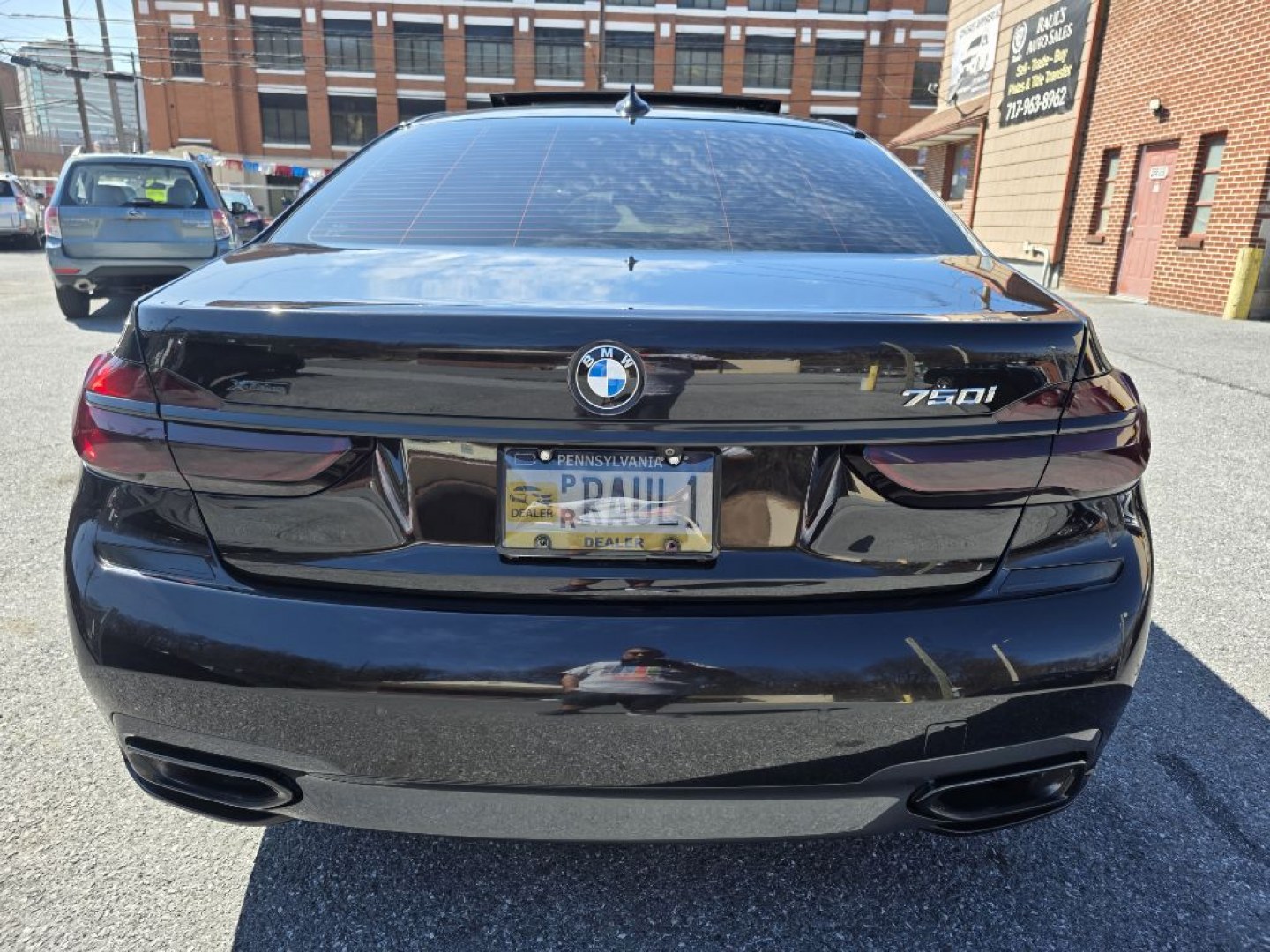 2019 BLACK BMW 750IX 750IX MSPT (WBA7F2C52KB) with an 4.4L engine, Automatic transmission, located at 117 North Cameron Street, Harrisburg, PA, 17101, (717) 963-8962, 40.266762, -76.875259 - WE FINANCE!!! Good Credit/ Challenged Credit/ No Credit - ALL Trade-Ins Welcomed!!! APPLY ONLINE or CALL us TODAY ;) Please call us to discuss your cash and/or financing options.- Photo#3