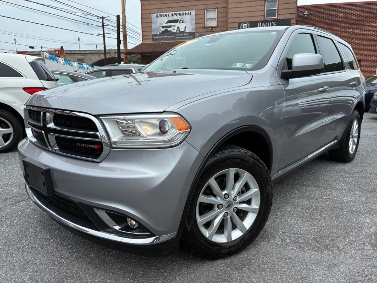 2019 SILVER DODGE DURANGO SXT (1C4RDJAG1KC) with an 3.6L engine, Automatic transmission, located at 117 North Cameron Street, Harrisburg, PA, 17101, (717) 963-8962, 40.266762, -76.875259 - WE FINANCE!!! MOST vehicles are available for financing. Good Credit/ Challenged Credit/ No Credit - ALL Trade-Ins Welcomed!!! APPLY ONLINE or CALL us TODAY Please call us to discuss your cash and/or financing options. Thanks for checking our inventory! We're here to help.- Photo#0