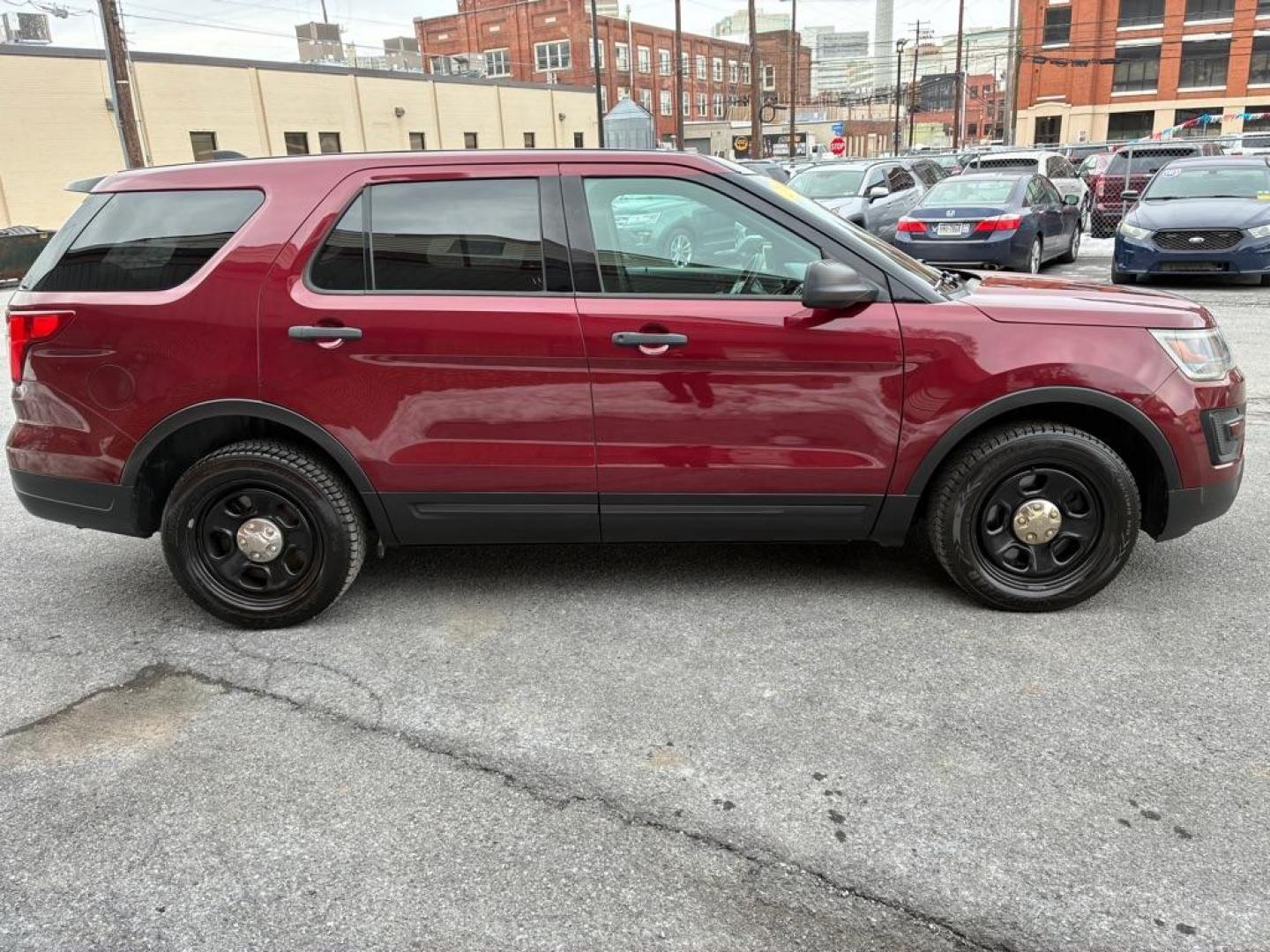 2019 RED FORD EXPLORER POLICE INTERCEPTOR (1FM5K8AR4KG) with an 3.7L engine, Automatic transmission, located at 117 North Cameron Street, Harrisburg, PA, 17101, (717) 963-8962, 40.266762, -76.875259 - WE FINANCE!!! Good Credit/ Challenged Credit/ No Credit - ALL Trade-Ins Welcomed!!! APPLY ONLINE or CALL us TODAY ;) Please call us to discuss your cash and/or financing options. - Photo#5