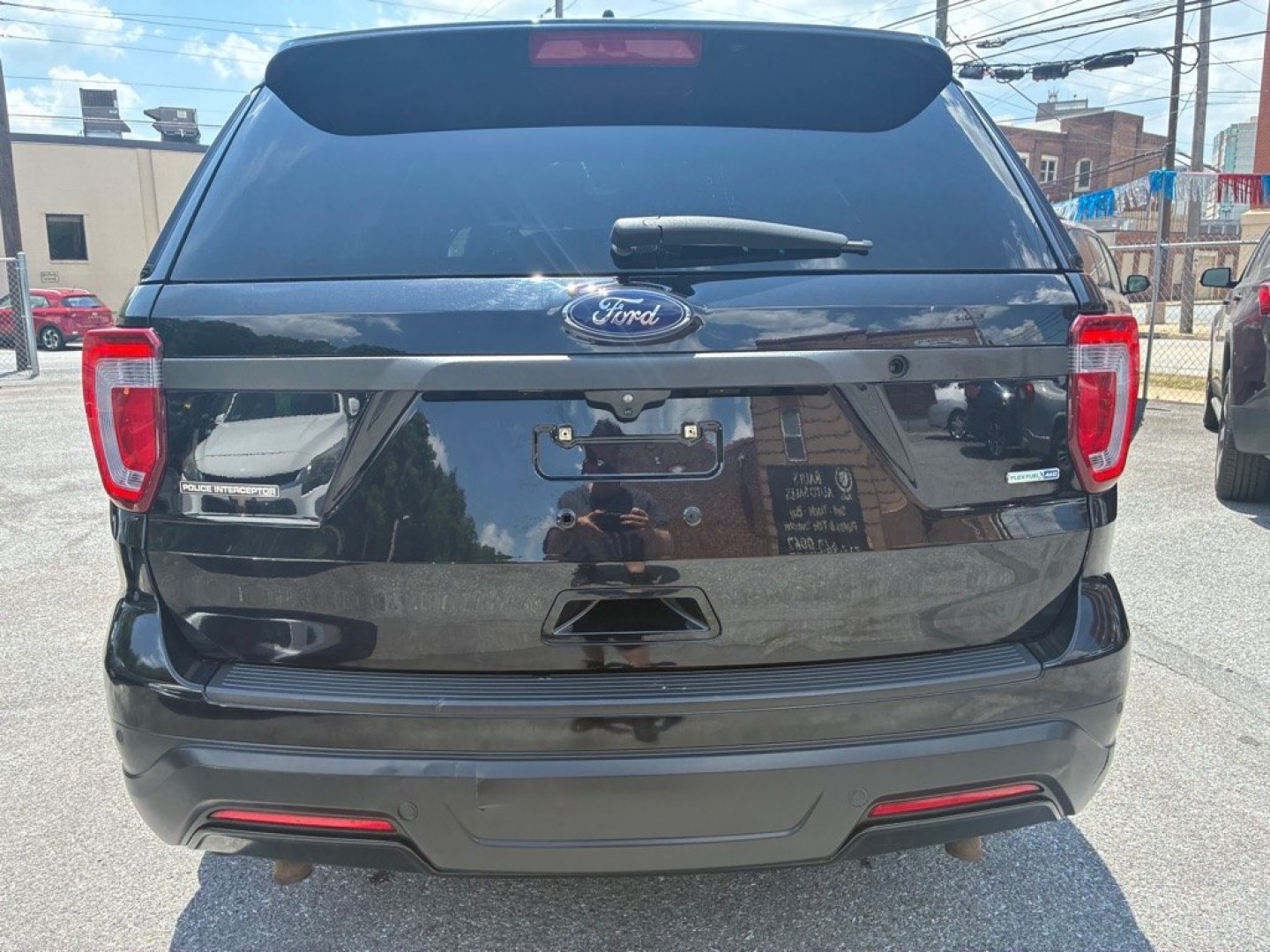 2019 BLACK FORD EXPLORER POLICE INTERCEPTOR (1FM5K8AR8KG) with an 3.7L engine, Automatic transmission, located at 117 North Cameron Street, Harrisburg, PA, 17101, (717) 963-8962, 40.266762, -76.875259 - WE FINANCE!!! MOST vehicles are available for financing. Good Credit/ Challenged Credit/ No Credit - ALL Trade-Ins Welcomed!!! APPLY ONLINE or CALL us TODAY Please call us to discuss your cash and/or financing options. Thanks for checking our inventory! We're here to help.- Photo#3