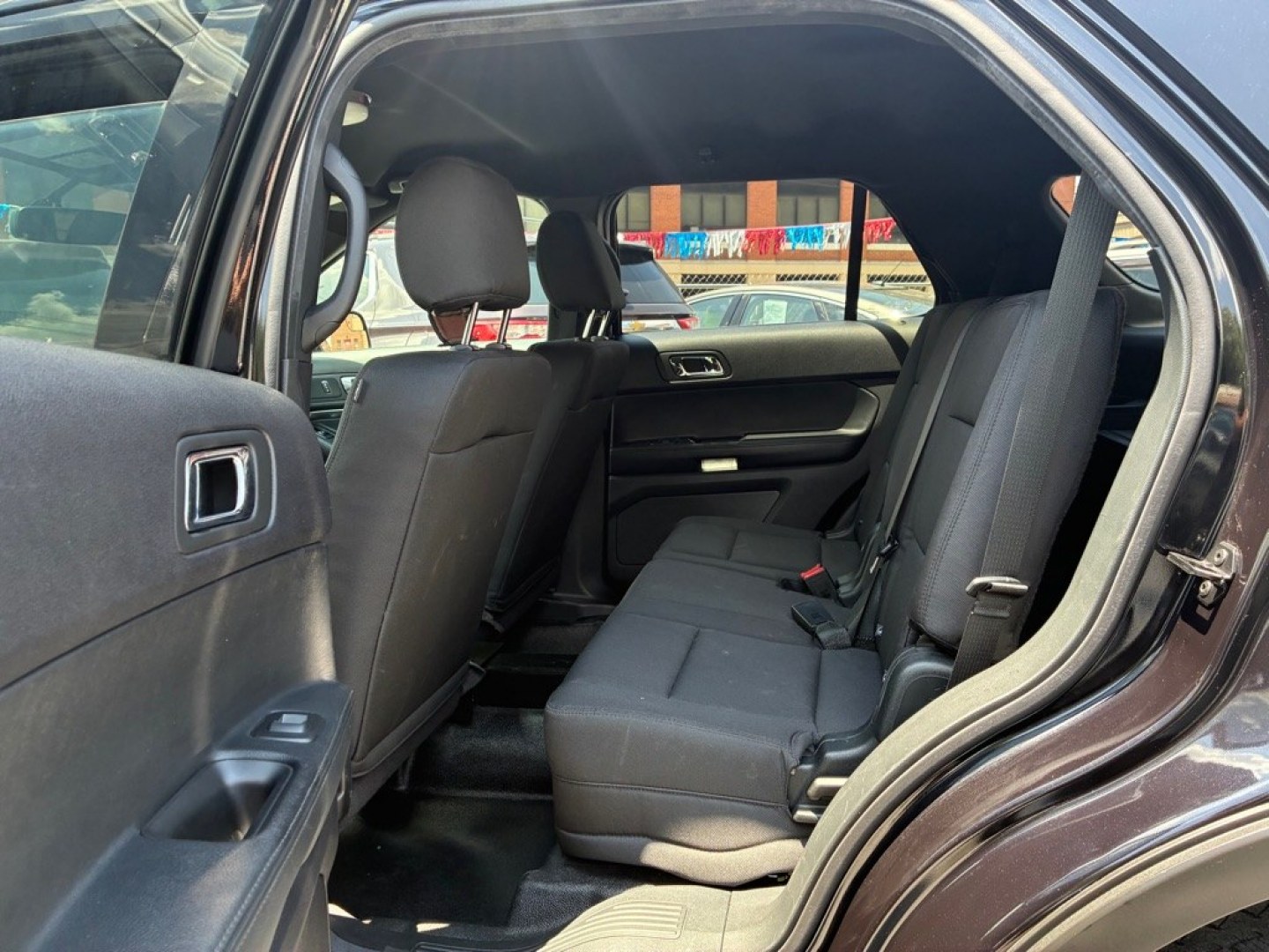 2019 BLACK FORD EXPLORER POLICE INTERCEPTOR (1FM5K8AR8KG) with an 3.7L engine, Automatic transmission, located at 117 North Cameron Street, Harrisburg, PA, 17101, (717) 963-8962, 40.266762, -76.875259 - WE FINANCE!!! MOST vehicles are available for financing. Good Credit/ Challenged Credit/ No Credit - ALL Trade-Ins Welcomed!!! APPLY ONLINE or CALL us TODAY Please call us to discuss your cash and/or financing options. Thanks for checking our inventory! We're here to help.- Photo#11