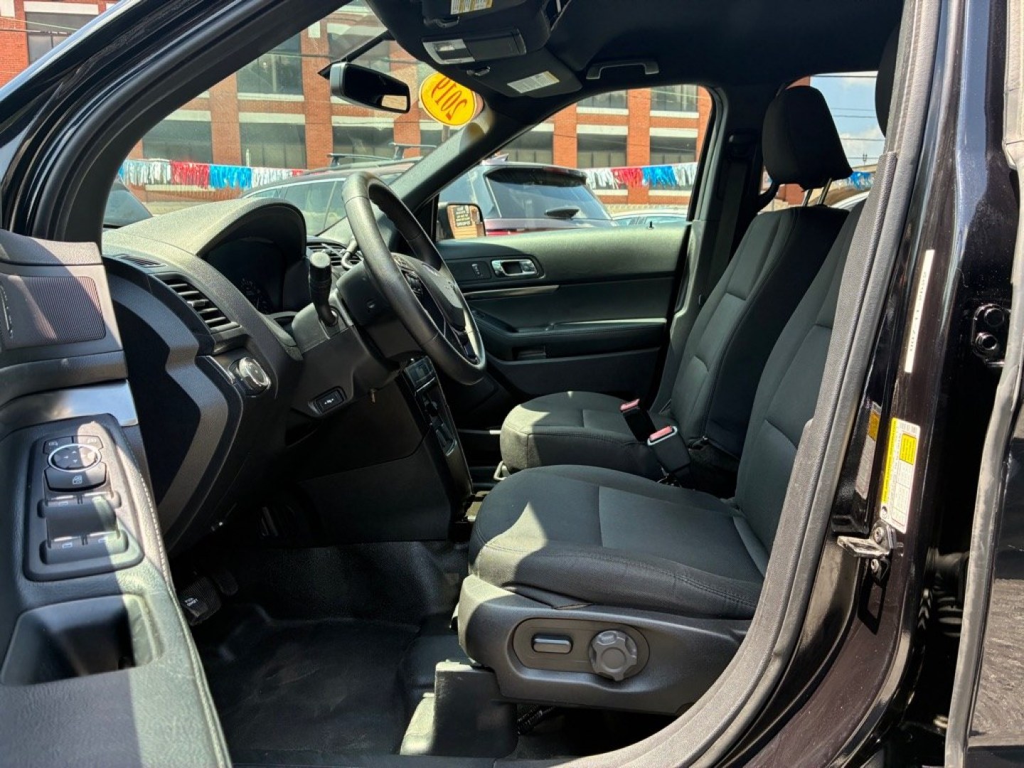 2019 BLACK FORD EXPLORER POLICE INTERCEPTOR (1FM5K8AR8KG) with an 3.7L engine, Automatic transmission, located at 117 North Cameron Street, Harrisburg, PA, 17101, (717) 963-8962, 40.266762, -76.875259 - WE FINANCE!!! MOST vehicles are available for financing. Good Credit/ Challenged Credit/ No Credit - ALL Trade-Ins Welcomed!!! APPLY ONLINE or CALL us TODAY Please call us to discuss your cash and/or financing options. Thanks for checking our inventory! We're here to help.- Photo#13