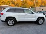 2019 WHITE JEEP GRAND CHEROKEE LAREDO (1C4RJFAG9KC) with an 3.6L engine, Automatic transmission, located at 117 North Cameron Street, Harrisburg, PA, 17101, (717) 963-8962, 40.266762, -76.875259 - WE FINANCE!!! MOST vehicles are available for financing. Good Credit/ Challenged Credit/ No Credit - ALL Trade-Ins Welcomed!!! APPLY ONLINE or CALL us TODAY Please call us to discuss your cash and/or financing options. Thanks for checking our inventory! We're here to help.- Photo#5