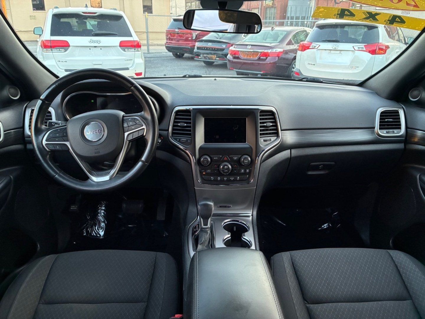 2019 WHITE JEEP GRAND CHEROKEE LAREDO (1C4RJFAG9KC) with an 3.6L engine, Automatic transmission, located at 117 North Cameron Street, Harrisburg, PA, 17101, (717) 963-8962, 40.266762, -76.875259 - WE FINANCE!!! MOST vehicles are available for financing. Good Credit/ Challenged Credit/ No Credit - ALL Trade-Ins Welcomed!!! APPLY ONLINE or CALL us TODAY Please call us to discuss your cash and/or financing options. Thanks for checking our inventory! We're here to help.- Photo#12
