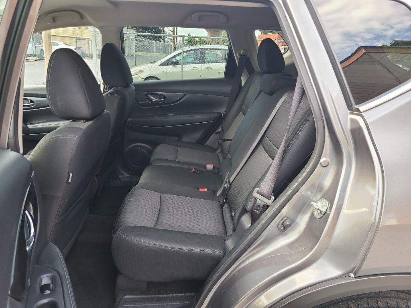 2019 GRAY NISSAN ROGUE SV (KNMAT2MV3KP) with an 2.5L engine, Continuously Variable transmission, located at 7981 Paxton Street, Harrisburg, PA, 17111, (717) 561-2926, 40.261490, -76.749229 - WE FINANCE!!! Good Credit/ Bad Credit/ No Credit - ALL Trade-Ins Welcomed!!! ***Guaranteed Credit Approval*** APPLY ONLINE or CALL us TODAY ;) Internet Prices and Marketplace Prices are SPECIAL discounted ***CASH DEALS*** Retail Prices are higher. Please call us to discuss your cash and finan - Photo#10