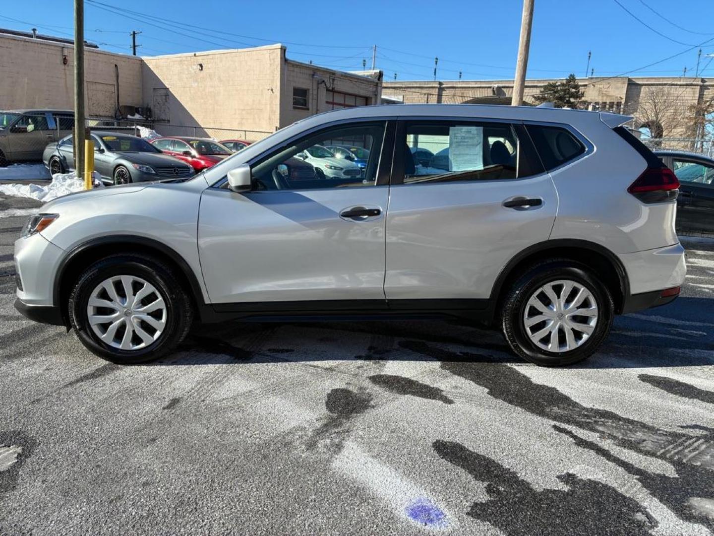 2019 SILVER NISSAN ROGUE S (KNMAT2MVXKP) with an 2.5L engine, Continuously Variable transmission, located at 117 North Cameron Street, Harrisburg, PA, 17101, (717) 963-8962, 40.266762, -76.875259 - WE FINANCE!!! Good Credit/ Challenged Credit/ No Credit - ALL Trade-Ins Welcomed!!! APPLY ONLINE or CALL us TODAY ;) Please call us to discuss your cash and/or financing options. - Photo#1