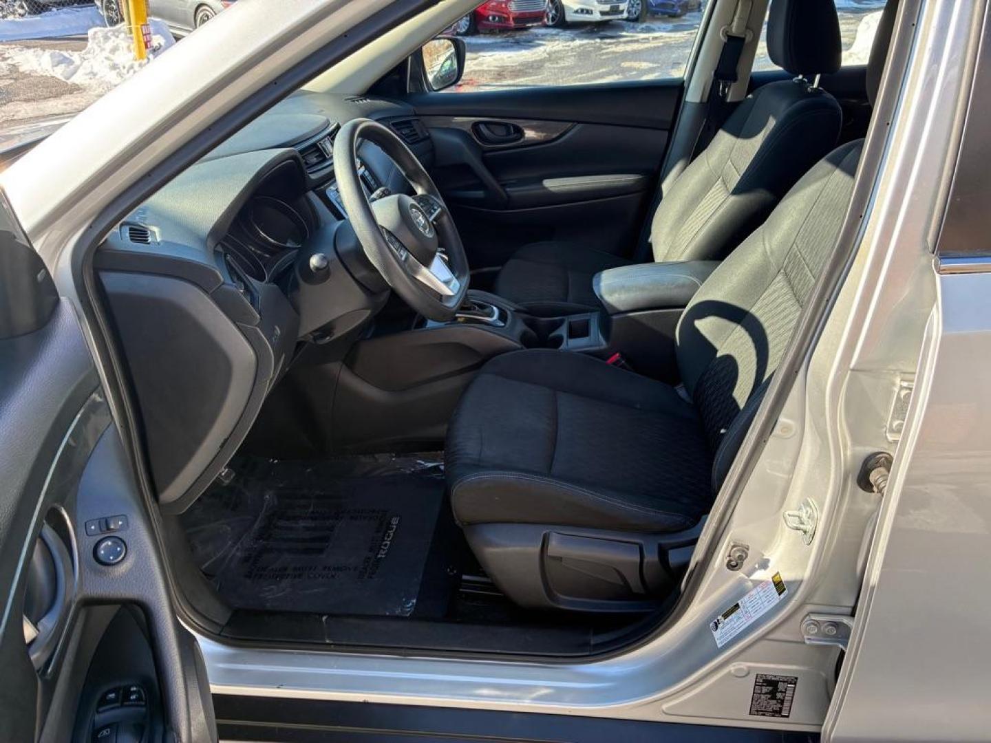 2019 SILVER NISSAN ROGUE S (KNMAT2MVXKP) with an 2.5L engine, Continuously Variable transmission, located at 117 North Cameron Street, Harrisburg, PA, 17101, (717) 963-8962, 40.266762, -76.875259 - WE FINANCE!!! Good Credit/ Challenged Credit/ No Credit - ALL Trade-Ins Welcomed!!! APPLY ONLINE or CALL us TODAY ;) Please call us to discuss your cash and/or financing options. - Photo#14