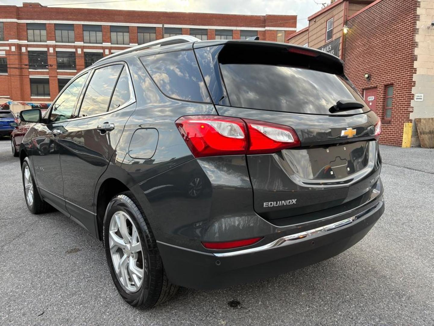 2020 GRAY CHEVROLET EQUINOX PREMIER (2GNAXXEV1L6) with an 1.5L engine, Automatic transmission, located at 117 North Cameron Street, Harrisburg, PA, 17101, (717) 963-8962, 40.266762, -76.875259 - WE FINANCE!!! Good Credit/ Challenged Credit/ No Credit - ALL Trade-Ins Welcomed!!! APPLY ONLINE or CALL us TODAY ;) Please call us to discuss your cash and/or financing options. - Photo#2