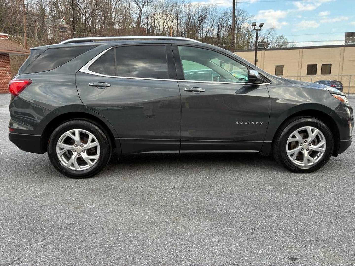 2020 GRAY CHEVROLET EQUINOX PREMIER (2GNAXXEV1L6) with an 1.5L engine, Automatic transmission, located at 117 North Cameron Street, Harrisburg, PA, 17101, (717) 963-8962, 40.266762, -76.875259 - WE FINANCE!!! Good Credit/ Challenged Credit/ No Credit - ALL Trade-Ins Welcomed!!! APPLY ONLINE or CALL us TODAY ;) Please call us to discuss your cash and/or financing options. - Photo#5