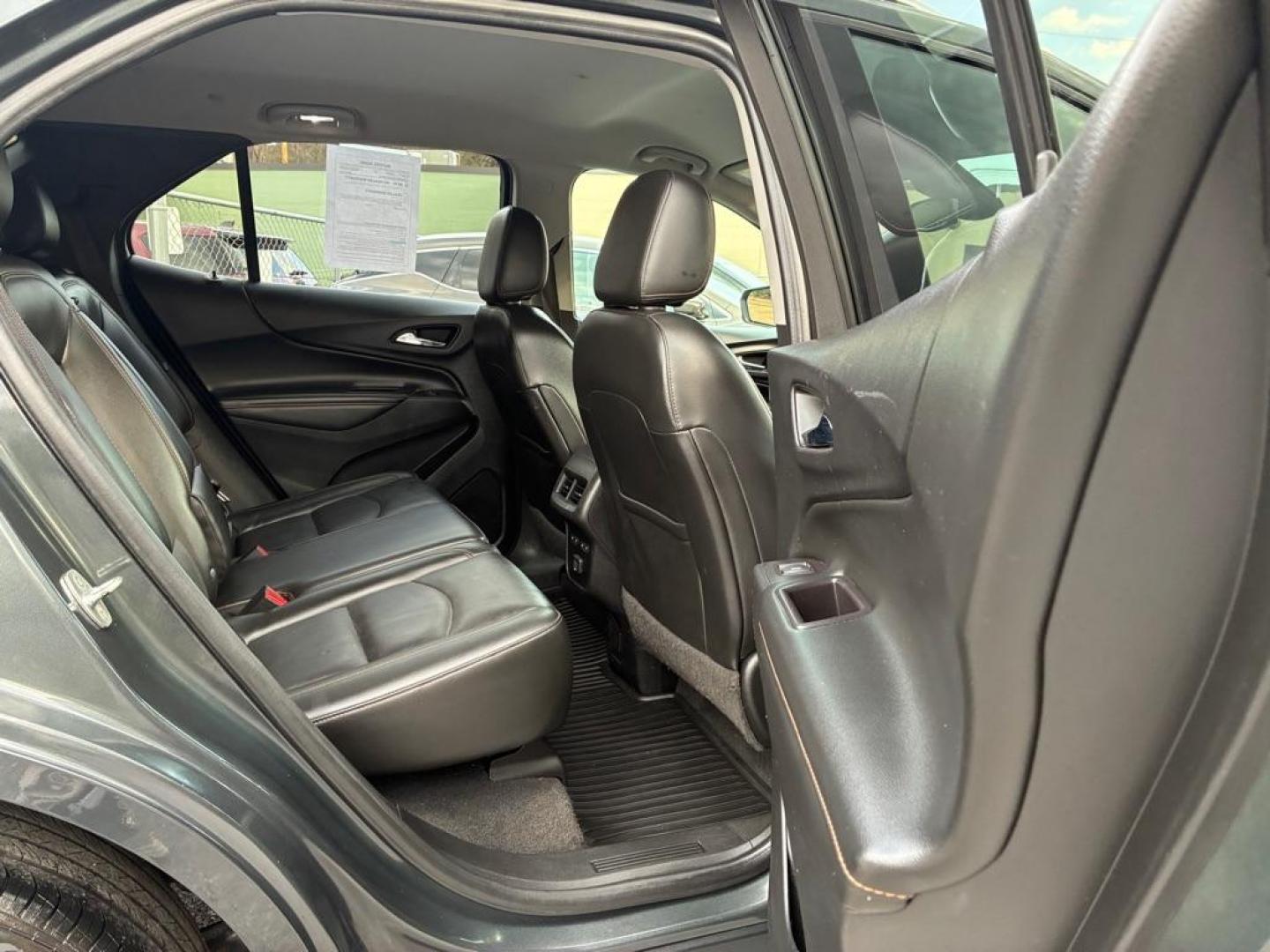 2020 GRAY CHEVROLET EQUINOX PREMIER (2GNAXXEV1L6) with an 1.5L engine, Automatic transmission, located at 117 North Cameron Street, Harrisburg, PA, 17101, (717) 963-8962, 40.266762, -76.875259 - WE FINANCE!!! Good Credit/ Challenged Credit/ No Credit - ALL Trade-Ins Welcomed!!! APPLY ONLINE or CALL us TODAY ;) Please call us to discuss your cash and/or financing options. - Photo#9