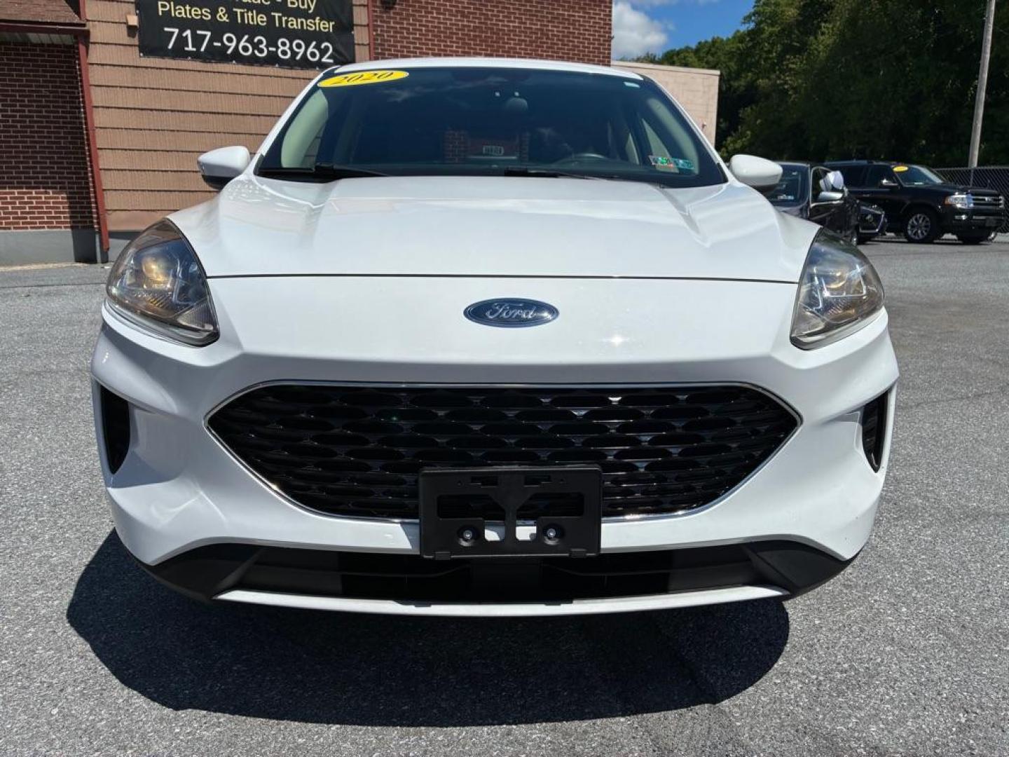 2020 WHITE FORD ESCAPE SE (1FMCU9G64LU) with an 1.5L engine, Automatic transmission, located at 117 North Cameron Street, Harrisburg, PA, 17101, (717) 963-8962, 40.266762, -76.875259 - WE FINANCE!!! MOST vehicles are available for financing. Good Credit/ Challenged Credit/ No Credit - ALL Trade-Ins Welcomed!!! APPLY ONLINE or CALL us TODAY Please call us to discuss your cash and/or financing options. Thanks for checking our inventory! We're here to help.- Photo#7