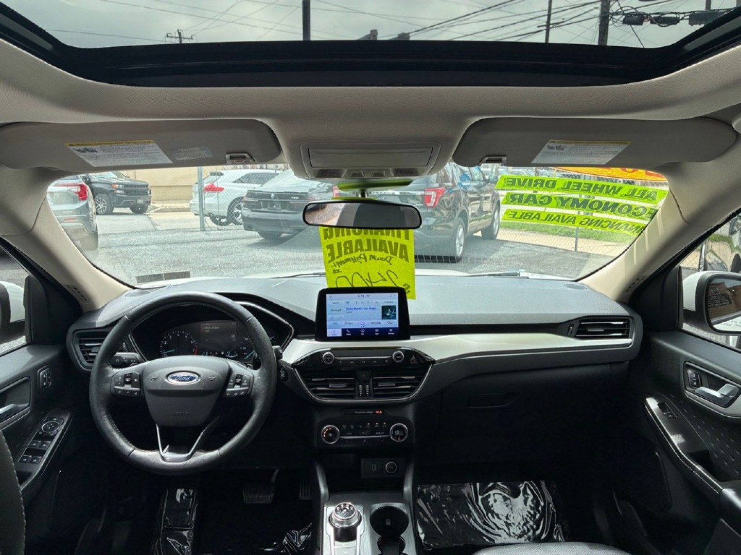 2020 WHITE FORD ESCAPE SEL (1FMCU9H92LU) with an 2.0L engine, Automatic transmission, located at 117 North Cameron Street, Harrisburg, PA, 17101, (717) 963-8962, 40.266762, -76.875259 - WE FINANCE!!! MOST vehicles are available for financing. Good Credit/ Challenged Credit/ No Credit - ALL Trade-Ins Welcomed!!! APPLY ONLINE or CALL us TODAY Please call us to discuss your cash and/or financing options. Thanks for checking our inventory! We're here to help.- Photo#12