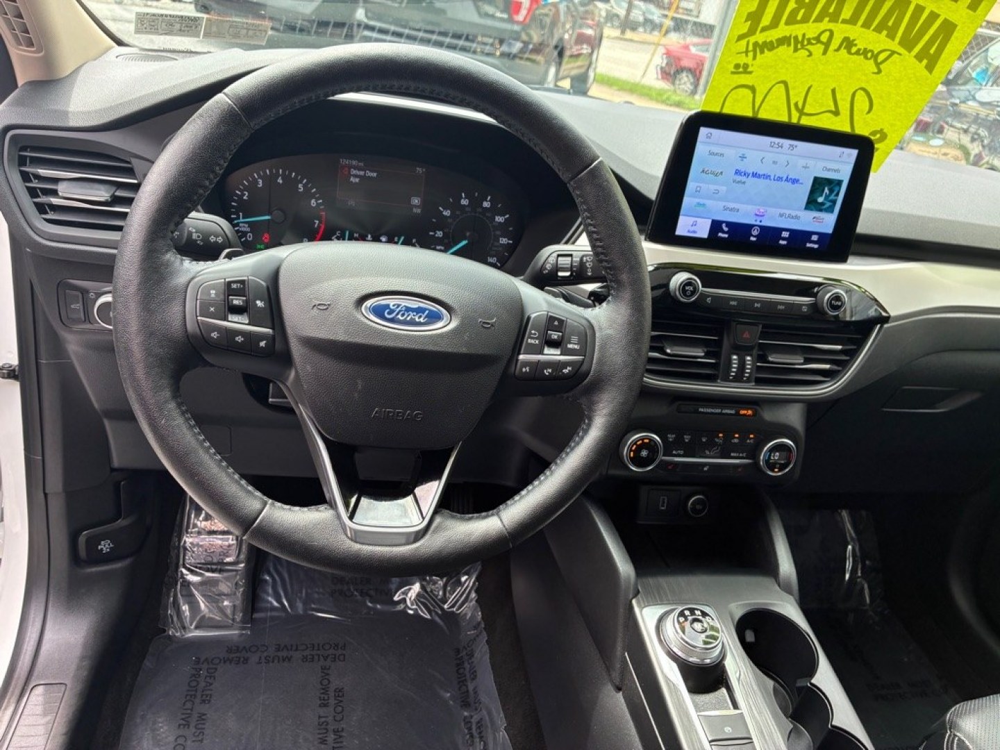 2020 WHITE FORD ESCAPE SEL (1FMCU9H92LU) with an 2.0L engine, Automatic transmission, located at 117 North Cameron Street, Harrisburg, PA, 17101, (717) 963-8962, 40.266762, -76.875259 - WE FINANCE!!! MOST vehicles are available for financing. Good Credit/ Challenged Credit/ No Credit - ALL Trade-Ins Welcomed!!! APPLY ONLINE or CALL us TODAY Please call us to discuss your cash and/or financing options. Thanks for checking our inventory! We're here to help.- Photo#14