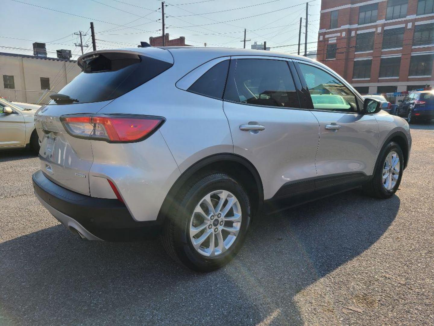 2020 SILVER FORD ESCAPE SE (1FMCU0G68LU) with an 1.5L engine, Automatic transmission, located at 7981 Paxton Street, Harrisburg, PA, 17111, (717) 561-2926, 40.261490, -76.749229 - WE FINANCE!!! Good Credit/ Bad Credit/ No Credit - ALL Trade-Ins Welcomed!!! ***Guaranteed Credit Approval*** APPLY ONLINE or CALL us TODAY ;) Internet Prices and Marketplace Prices are SPECIAL discounted ***CASH DEALS*** Retail Prices are higher. Please call us to discuss your cash and finan - Photo#2