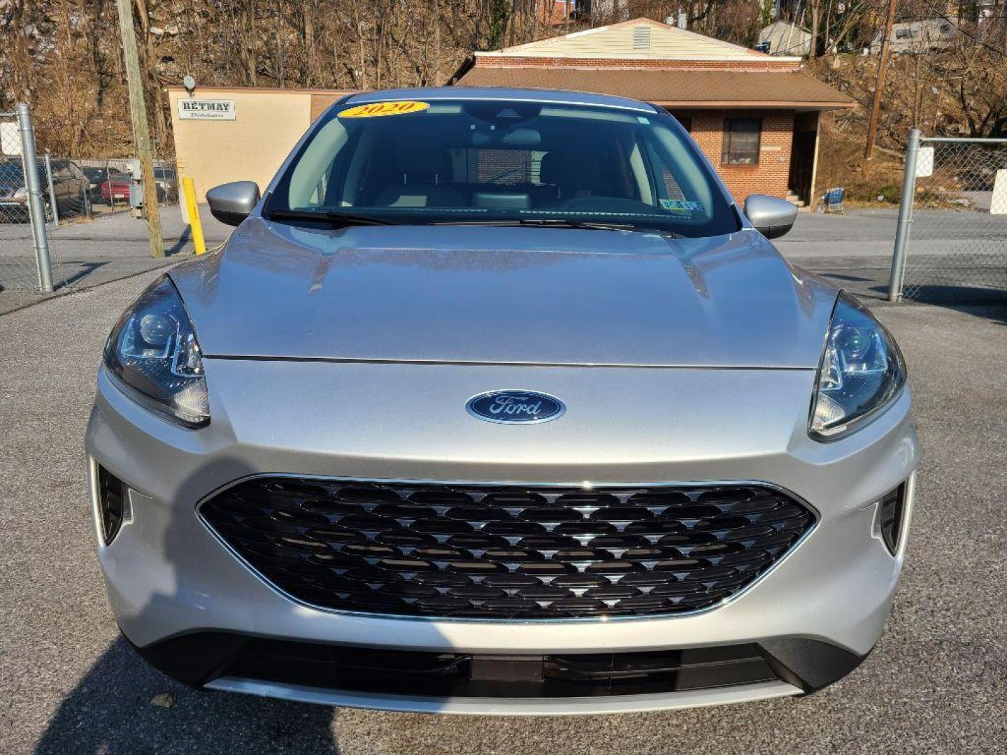 2020 SILVER FORD ESCAPE SE (1FMCU0G68LU) with an 1.5L engine, Automatic transmission, located at 7981 Paxton Street, Harrisburg, PA, 17111, (717) 561-2926, 40.261490, -76.749229 - WE FINANCE!!! Good Credit/ Bad Credit/ No Credit - ALL Trade-Ins Welcomed!!! ***Guaranteed Credit Approval*** APPLY ONLINE or CALL us TODAY ;) Internet Prices and Marketplace Prices are SPECIAL discounted ***CASH DEALS*** Retail Prices are higher. Please call us to discuss your cash and finan - Photo#5