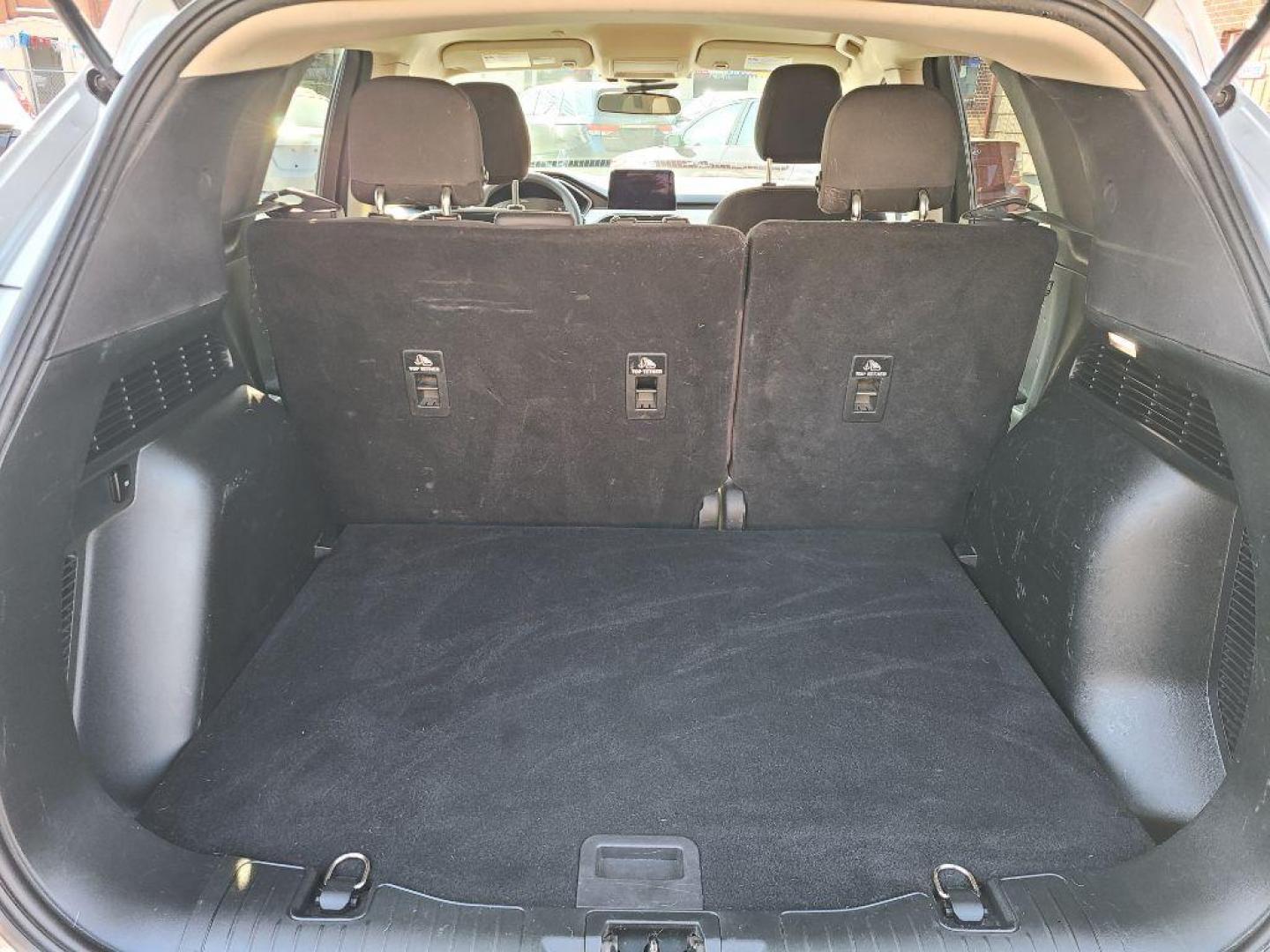 2020 SILVER FORD ESCAPE SE (1FMCU0G68LU) with an 1.5L engine, Automatic transmission, located at 7981 Paxton Street, Harrisburg, PA, 17111, (717) 561-2926, 40.261490, -76.749229 - WE FINANCE!!! Good Credit/ Bad Credit/ No Credit - ALL Trade-Ins Welcomed!!! ***Guaranteed Credit Approval*** APPLY ONLINE or CALL us TODAY ;) Internet Prices and Marketplace Prices are SPECIAL discounted ***CASH DEALS*** Retail Prices are higher. Please call us to discuss your cash and finan - Photo#8