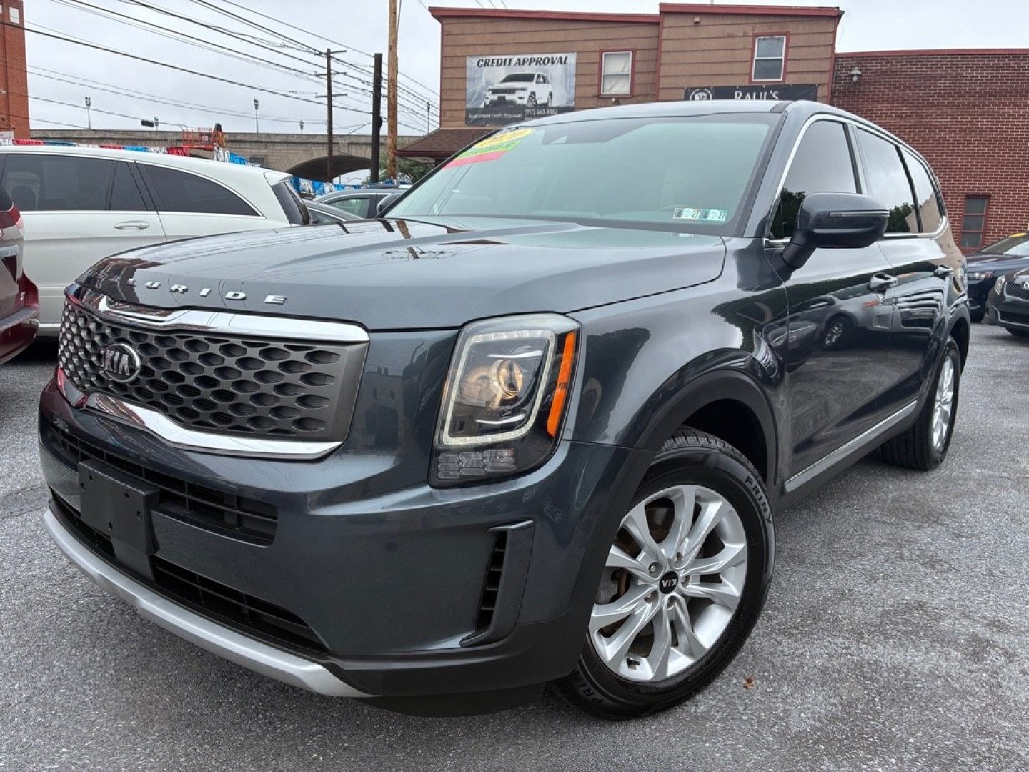 2020 GREEN KIA TELLURIDE LX (5XYP2DHC5LG) with an 3.8L engine, Automatic transmission, located at 117 North Cameron Street, Harrisburg, PA, 17101, (717) 963-8962, 40.266762, -76.875259 - WE FINANCE!!! MOST vehicles are available for financing. Good Credit/ Challenged Credit/ No Credit - ALL Trade-Ins Welcomed!!! APPLY ONLINE or CALL us TODAY Please call us to discuss your cash and/or financing options. Thanks for checking our inventory! We're here to help.- Photo#0