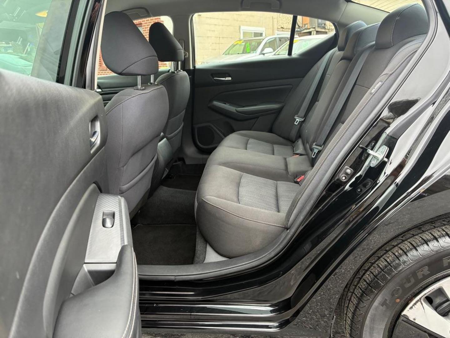 2020 BLACK NISSAN ALTIMA S (1N4BL4BW4LC) with an 2.5L engine, Continuously Variable transmission, located at 7981 Paxton Street, Harrisburg, PA, 17111, (717) 561-2926, 40.261490, -76.749229 - WE FINANCE!!! Good Credit/ Challenged Credit/ No Credit - ALL Trade-Ins Welcomed!!! APPLY ONLINE or CALL us TODAY ;) Please call us to discuss your cash and/or financing options. - Photo#11