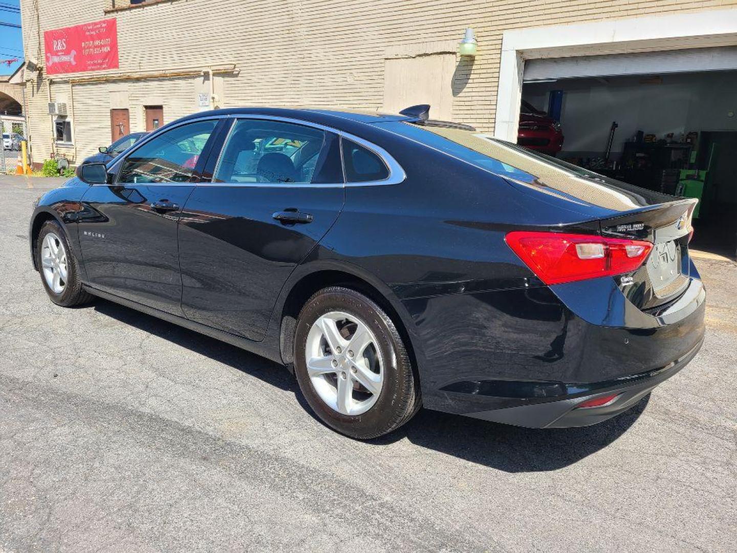 2021 BLACK CHEVROLET MALIBU LS (1G1ZB5ST5MF) with an 1.5L engine, Continuously Variable transmission, located at 7981 Paxton Street, Harrisburg, PA, 17111, (717) 561-2926, 40.261490, -76.749229 - WE FINANCE!!! Good Credit/ Bad Credit/ No Credit - ALL Trade-Ins Welcomed!!! ***Guaranteed Credit Approval*** APPLY ONLINE or CALL us TODAY ;) Internet Prices and Marketplace Prices are SPECIAL discounted ***CASH DEALS*** Retail Prices are higher. Please call us to discuss your cash and finan - Photo#3