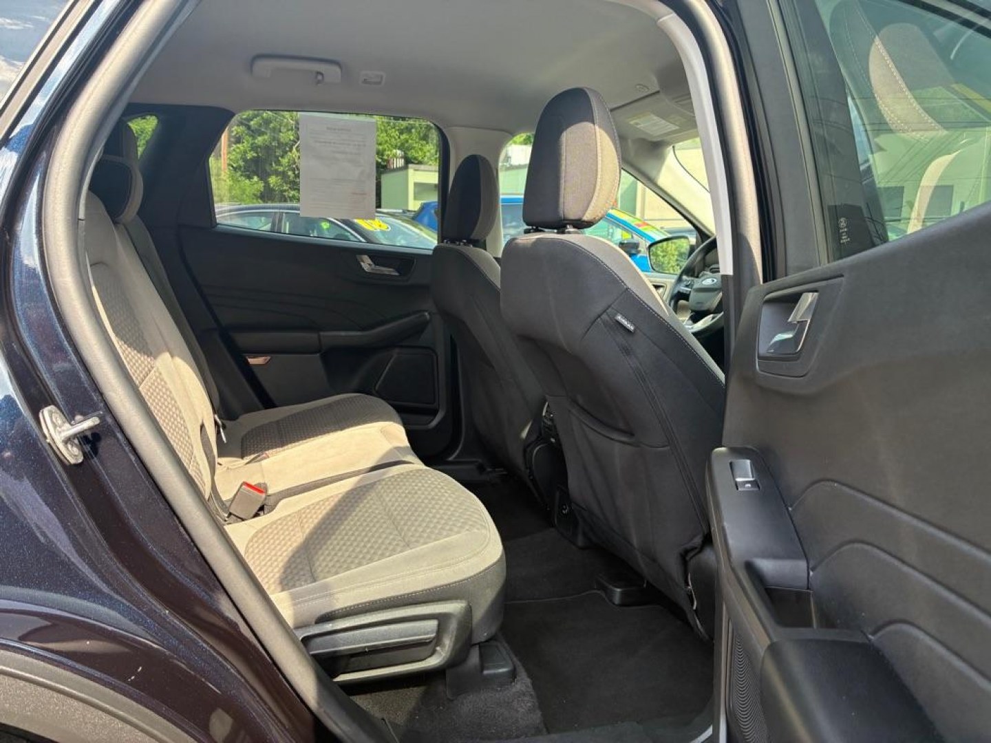 2021 BLUE FORD ESCAPE SE (1FMCU0BZ8MU) with an 2.5L engine, Continuously Variable transmission, located at 117 North Cameron Street, Harrisburg, PA, 17101, (717) 963-8962, 40.266762, -76.875259 - WE FINANCE!!! MOST vehicles are available for financing. Good Credit/ Challenged Credit/ No Credit - ALL Trade-Ins Welcomed!!! APPLY ONLINE or CALL us TODAY Please call us to discuss your cash and/or financing options. Thanks for checking our inventory! We're here to help.- Photo#9