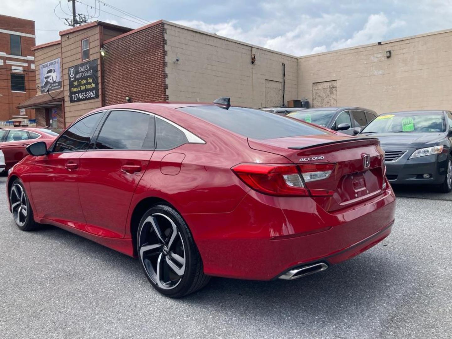 2021 RED HONDA ACCORD SPORT SE (1HGCV1F48MA) with an 1.5L engine, Automatic transmission, located at 7981 Paxton Street, Harrisburg, PA, 17111, (717) 561-2926, 40.261490, -76.749229 - WE FINANCE!!! Good Credit/ Bad Credit/ No Credit - ALL Trade-Ins Welcomed!!! ***Guaranteed Credit Approval*** APPLY ONLINE or CALL us TODAY ;) Internet Prices and Marketplace Prices are SPECIAL discounted ***CASH DEALS*** Retail Prices are higher. Please call us to discuss your cash and finan - Photo#5