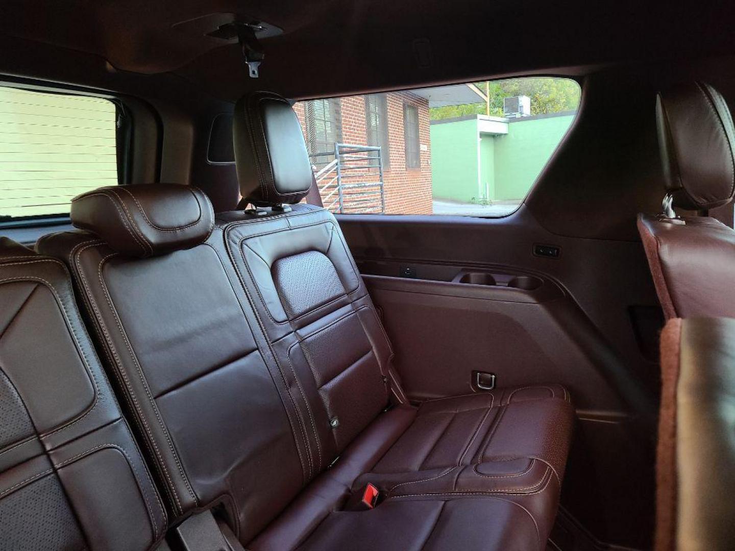 2021 BLACK LINCOLN NAVIGATOR L BLACK LABEL (5LMJJ3TT5ME) with an 3.5L engine, Automatic transmission, located at 7981 Paxton Street, Harrisburg, PA, 17111, (717) 561-2926, 40.261490, -76.749229 - WE FINANCE!!! Good Credit/ Bad Credit/ No Credit - ALL Trade-Ins Welcomed!!! ***Guaranteed Credit Approval*** APPLY ONLINE or CALL us TODAY ;) Please call us to discuss your cash and financing options. - Photo#15