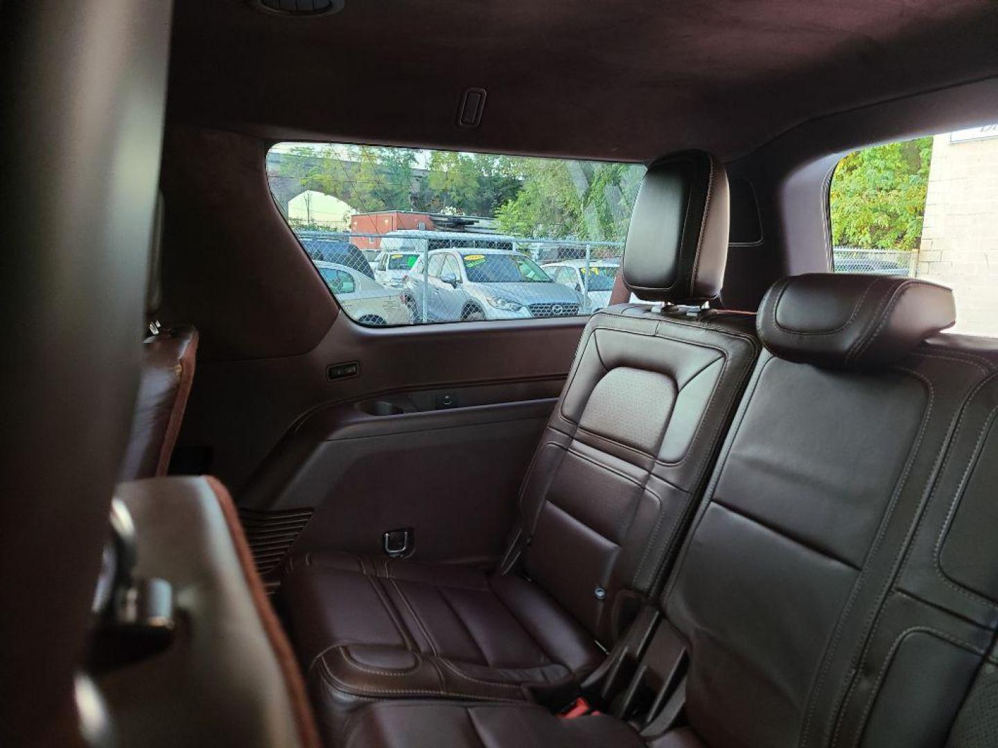 2021 BLACK LINCOLN NAVIGATOR L BLACK LABEL (5LMJJ3TT5ME) with an 3.5L engine, Automatic transmission, located at 7981 Paxton Street, Harrisburg, PA, 17111, (717) 561-2926, 40.261490, -76.749229 - WE FINANCE!!! Good Credit/ Bad Credit/ No Credit - ALL Trade-Ins Welcomed!!! ***Guaranteed Credit Approval*** APPLY ONLINE or CALL us TODAY ;) Please call us to discuss your cash and financing options. - Photo#21