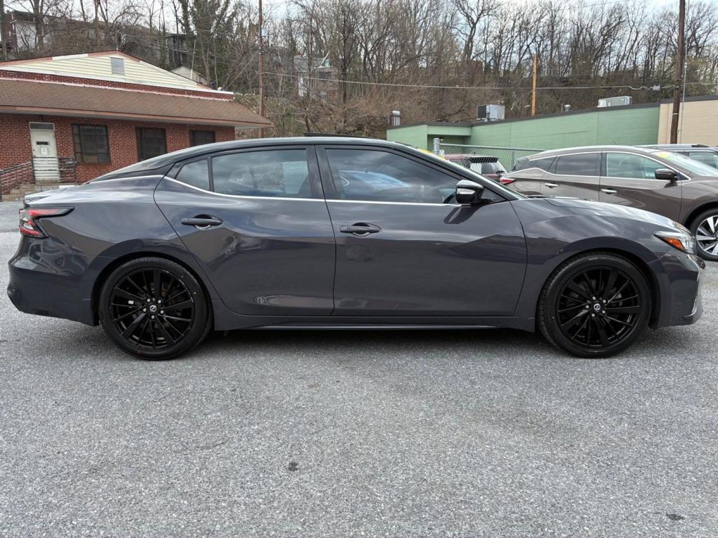 2021 GRAY NISSAN MAXIMA PLATINUM 40th ANNIV (1N4AA6FV5MC) with an 3.5L engine, Continuously Variable transmission, located at 117 North Cameron Street, Harrisburg, PA, 17101, (717) 963-8962, 40.266762, -76.875259 - WE FINANCE!!! Good Credit/ Challenged Credit/ No Credit - ALL Trade-Ins Welcomed!!! APPLY ONLINE or CALL us TODAY ;) Please call us to discuss your cash and/or financing options. - Photo#5