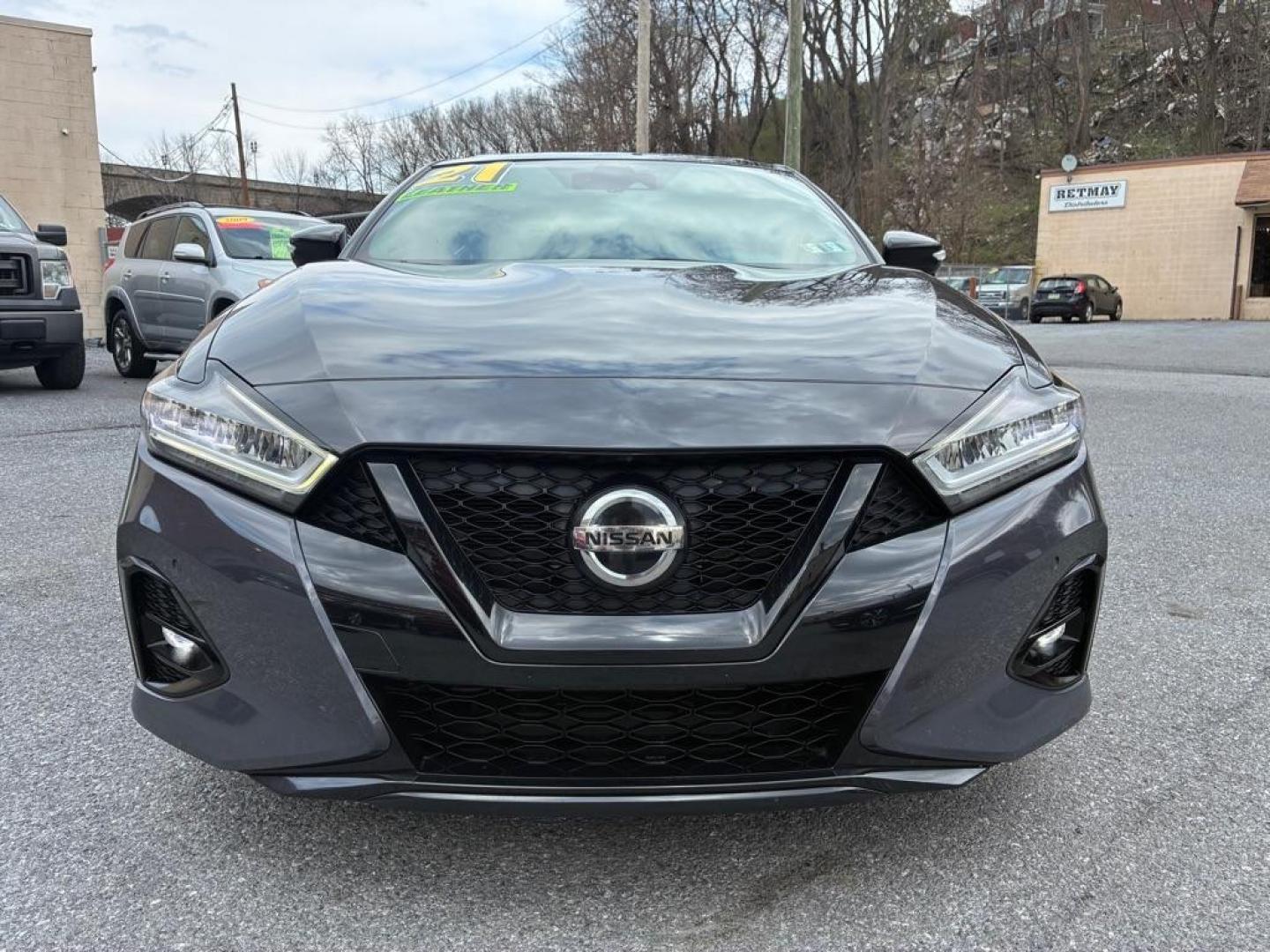 2021 GRAY NISSAN MAXIMA PLATINUM 40th ANNIV (1N4AA6FV5MC) with an 3.5L engine, Continuously Variable transmission, located at 117 North Cameron Street, Harrisburg, PA, 17101, (717) 963-8962, 40.266762, -76.875259 - WE FINANCE!!! Good Credit/ Challenged Credit/ No Credit - ALL Trade-Ins Welcomed!!! APPLY ONLINE or CALL us TODAY ;) Please call us to discuss your cash and/or financing options. - Photo#7