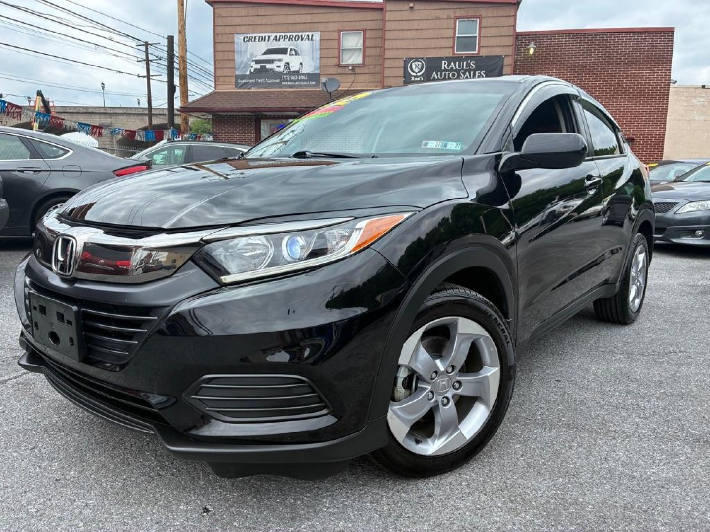 2022 BLACK HONDA HR-V LX (3CZRU6H30NM) with an 1.8L engine, Automatic transmission, located at 117 North Cameron Street, Harrisburg, PA, 17101, (717) 963-8962, 40.266762, -76.875259 - WE FINANCE!!! MOST vehicles are available for financing. Good Credit/ Challenged Credit/ No Credit - ALL Trade-Ins Welcomed!!! APPLY ONLINE or CALL us TODAY Please call us to discuss your cash and/or financing options. Thanks for checking our inventory! We're here to help.- Photo#0
