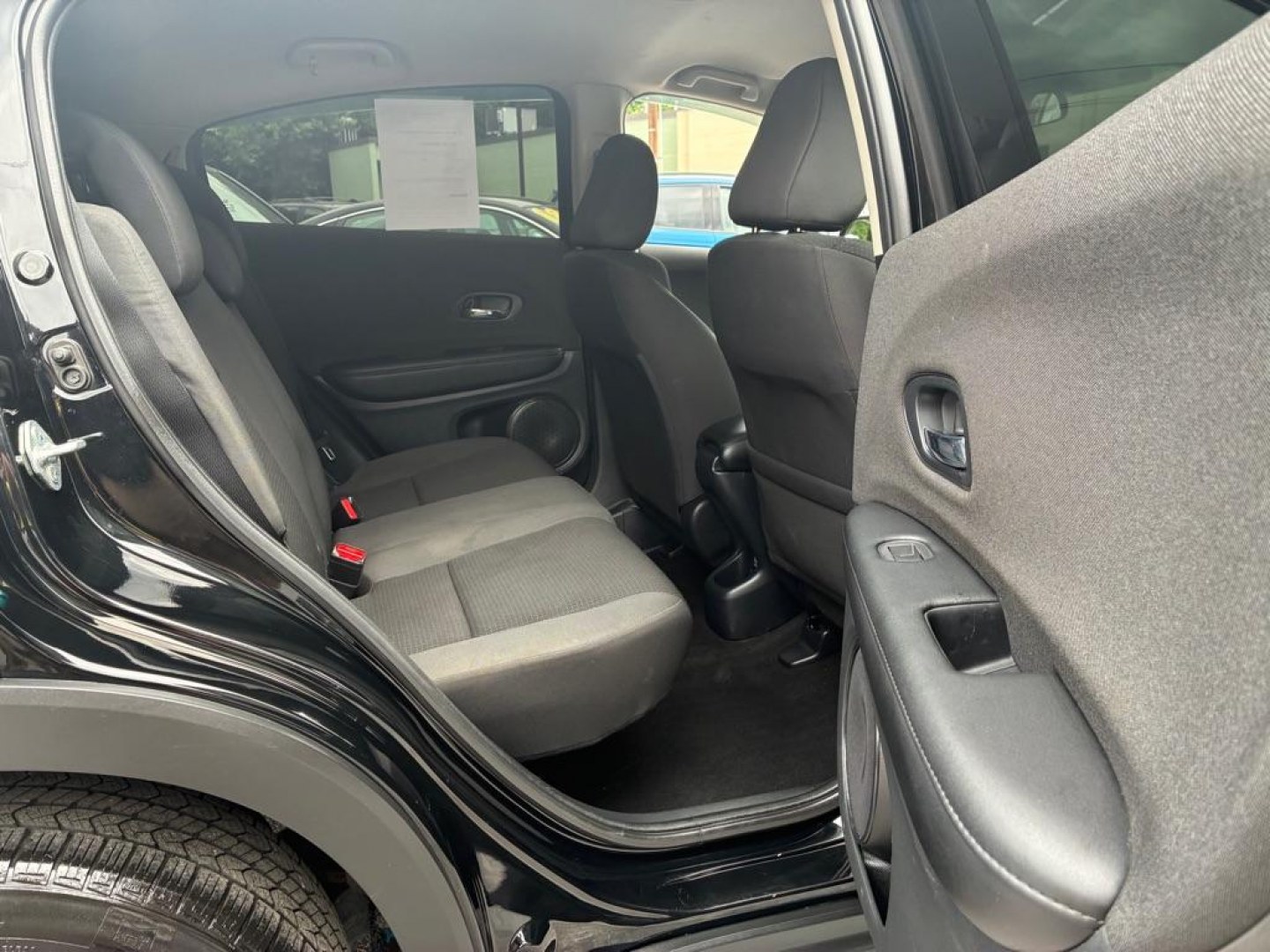 2022 BLACK HONDA HR-V LX (3CZRU6H30NM) with an 1.8L engine, Automatic transmission, located at 117 North Cameron Street, Harrisburg, PA, 17101, (717) 963-8962, 40.266762, -76.875259 - WE FINANCE!!! MOST vehicles are available for financing. Good Credit/ Challenged Credit/ No Credit - ALL Trade-Ins Welcomed!!! APPLY ONLINE or CALL us TODAY Please call us to discuss your cash and/or financing options. Thanks for checking our inventory! We're here to help.- Photo#9