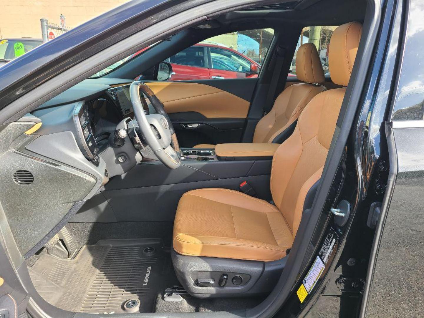 2023 BLACK LEXUS RX 350 PREMIUM PLUS (2T2BAMCAXPC) with an 2.4L engine, Automatic transmission, located at 7981 Paxton Street, Harrisburg, PA, 17111, (717) 561-2926, 40.261490, -76.749229 - WE FINANCE!!! Good Credit/ Bad Credit/ No Credit - ALL Trade-Ins Welcomed!!! ***Guaranteed Credit Approval*** APPLY ONLINE or CALL us TODAY ;) Internet Prices and Marketplace Prices are SPECIAL discounted ***CASH DEALS*** Retail Prices are higher. Please call us to discuss your cash and finan - Photo#12