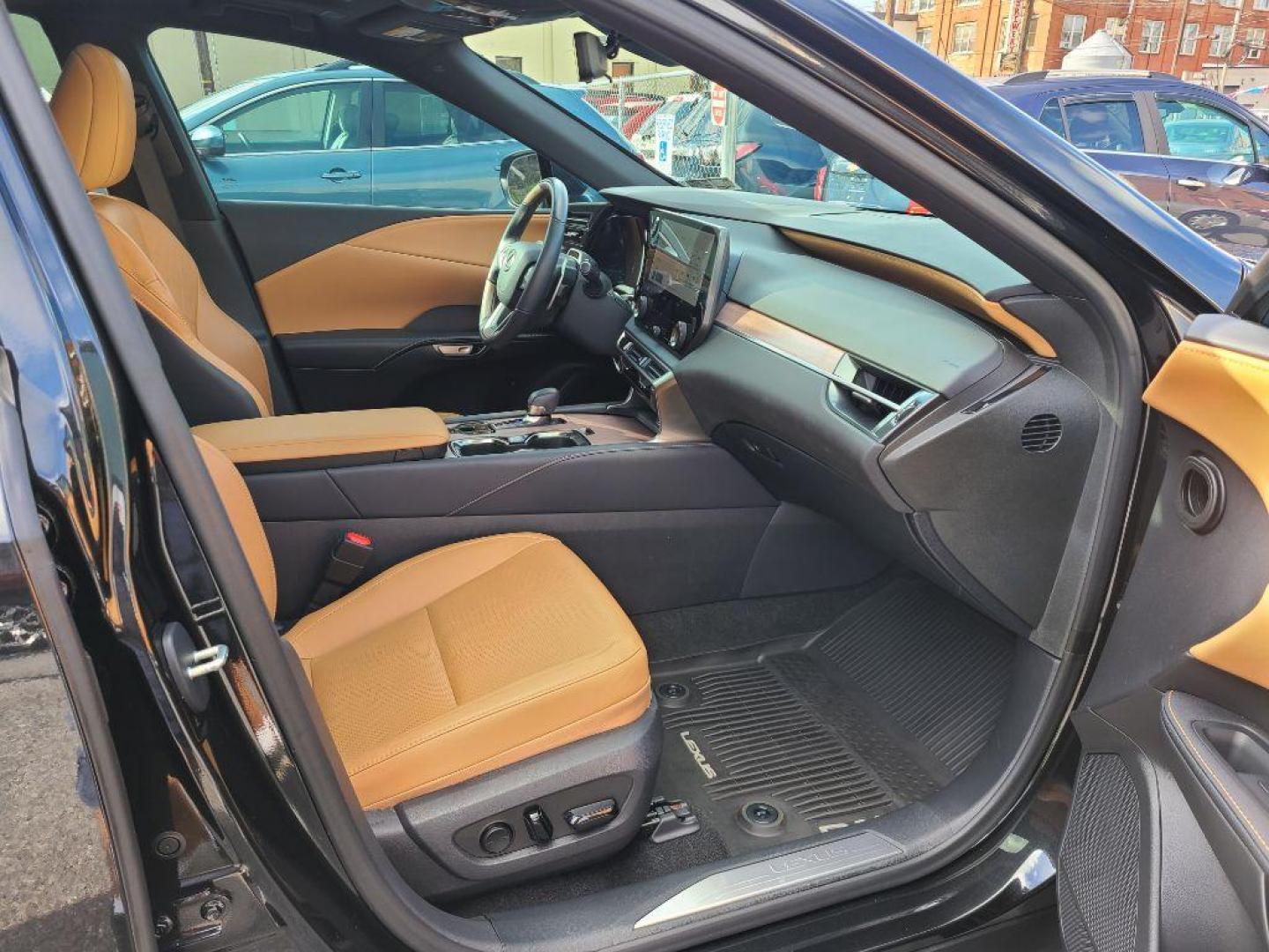 2023 BLACK LEXUS RX 350 PREMIUM PLUS (2T2BAMCAXPC) with an 2.4L engine, Automatic transmission, located at 7981 Paxton Street, Harrisburg, PA, 17111, (717) 561-2926, 40.261490, -76.749229 - WE FINANCE!!! Good Credit/ Bad Credit/ No Credit - ALL Trade-Ins Welcomed!!! ***Guaranteed Credit Approval*** APPLY ONLINE or CALL us TODAY ;) Internet Prices and Marketplace Prices are SPECIAL discounted ***CASH DEALS*** Retail Prices are higher. Please call us to discuss your cash and finan - Photo#14