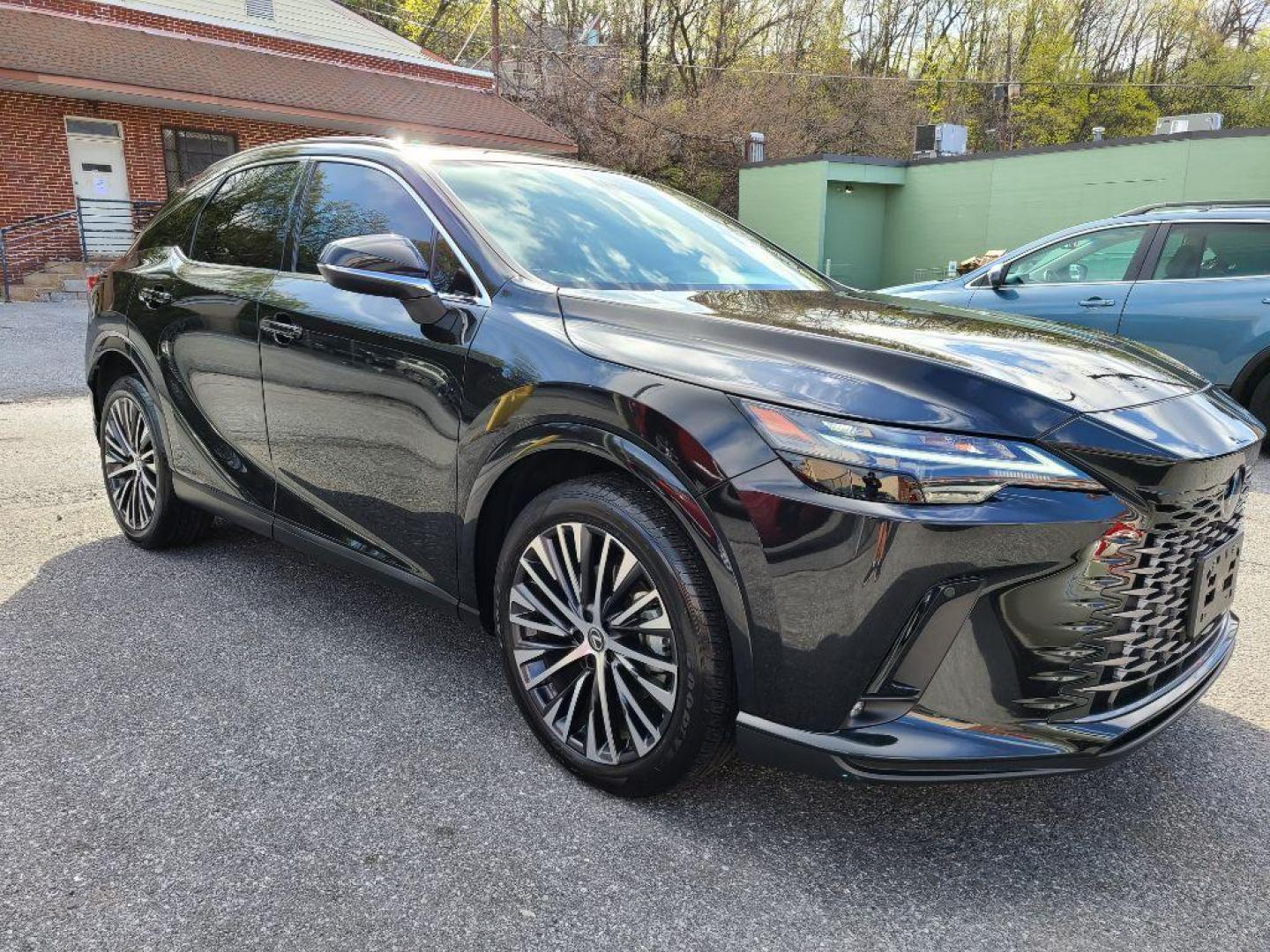 2023 BLACK LEXUS RX 350 PREMIUM PLUS (2T2BAMCAXPC) with an 2.4L engine, Automatic transmission, located at 7981 Paxton Street, Harrisburg, PA, 17111, (717) 561-2926, 40.261490, -76.749229 - WE FINANCE!!! Good Credit/ Bad Credit/ No Credit - ALL Trade-Ins Welcomed!!! ***Guaranteed Credit Approval*** APPLY ONLINE or CALL us TODAY ;) Internet Prices and Marketplace Prices are SPECIAL discounted ***CASH DEALS*** Retail Prices are higher. Please call us to discuss your cash and finan - Photo#3