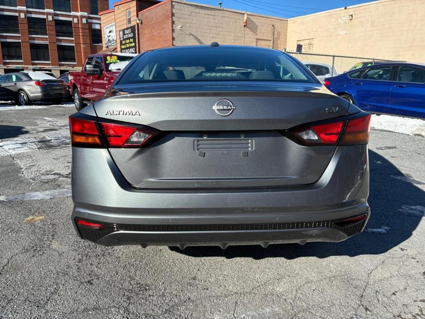2024 GRAY NISSAN ALTIMA SV (1N4BL4DV3RN) with an 2.5L engine, Continuously Variable transmission, located at 7981 Paxton Street, Harrisburg, PA, 17111, (717) 561-2926, 40.261490, -76.749229 - WE FINANCE!!! Good Credit/ Challenged Credit/ No Credit - ALL Trade-Ins Welcomed!!! APPLY ONLINE or CALL us TODAY ;) Please call us to discuss your cash and/or financing options. - Photo#3